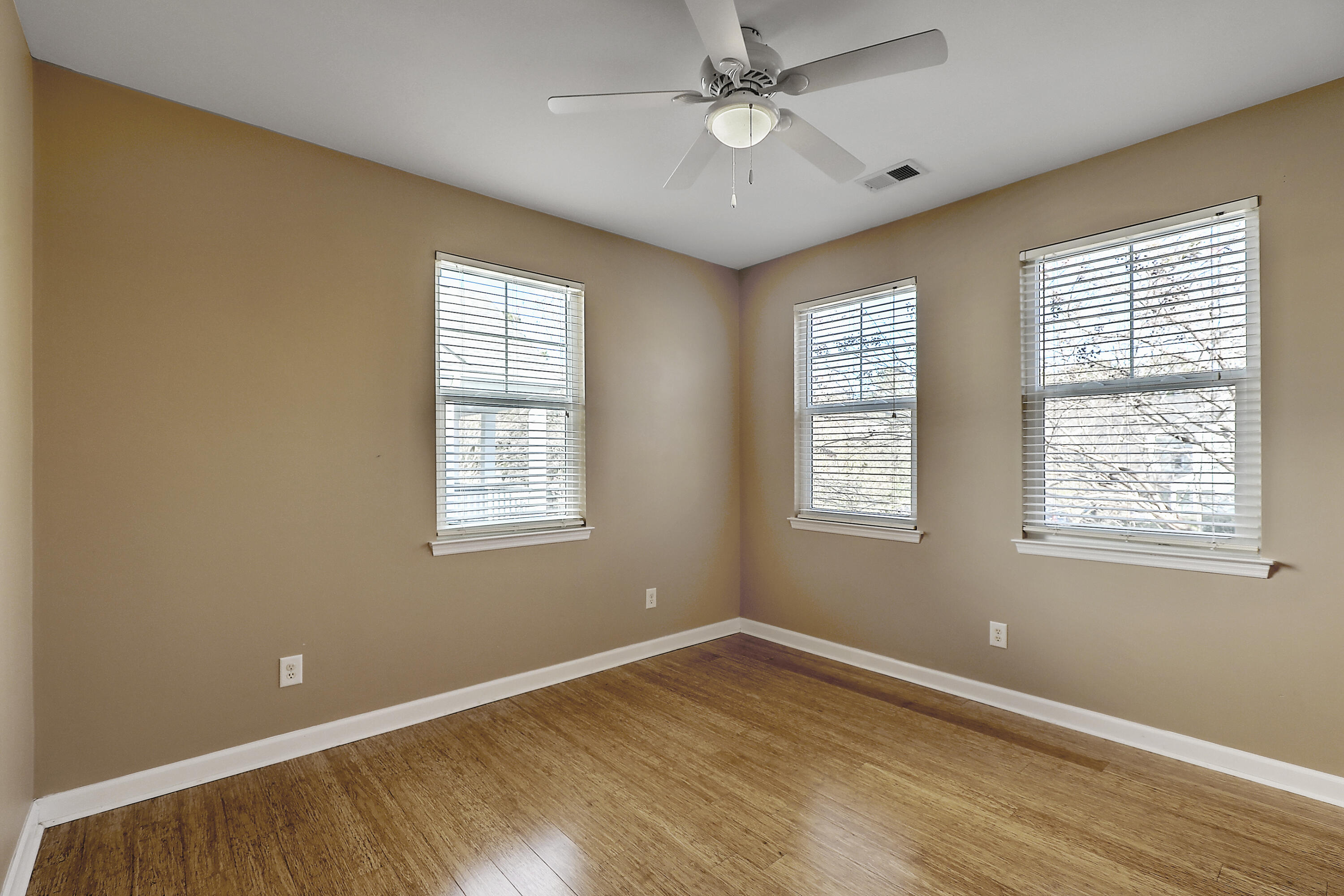 3556 Billings Street