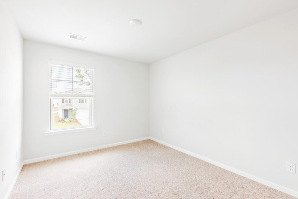 147 Cloverleaf Street