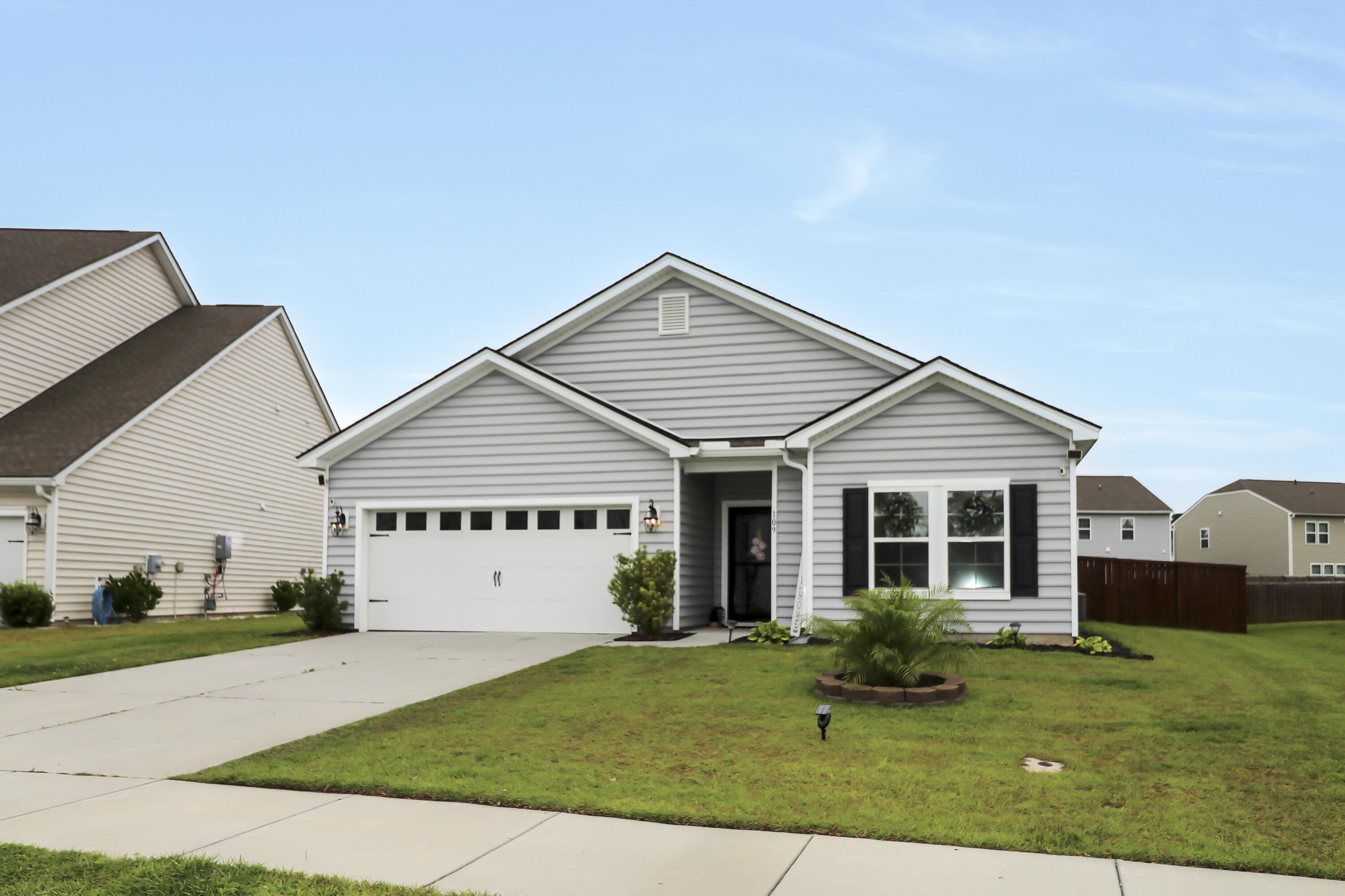 109 Daniels Creek Circle