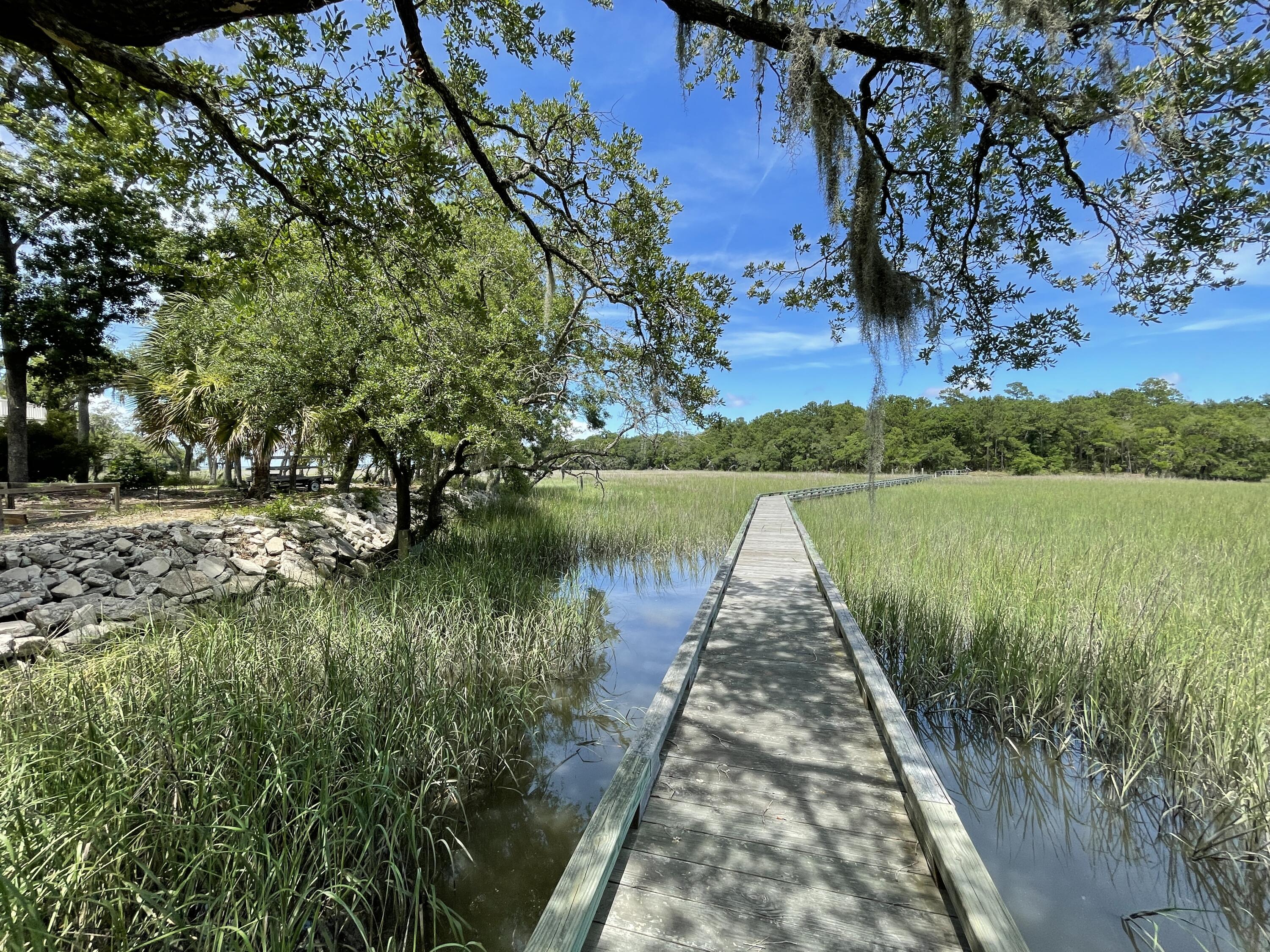 13 Chaplin Garden Lane