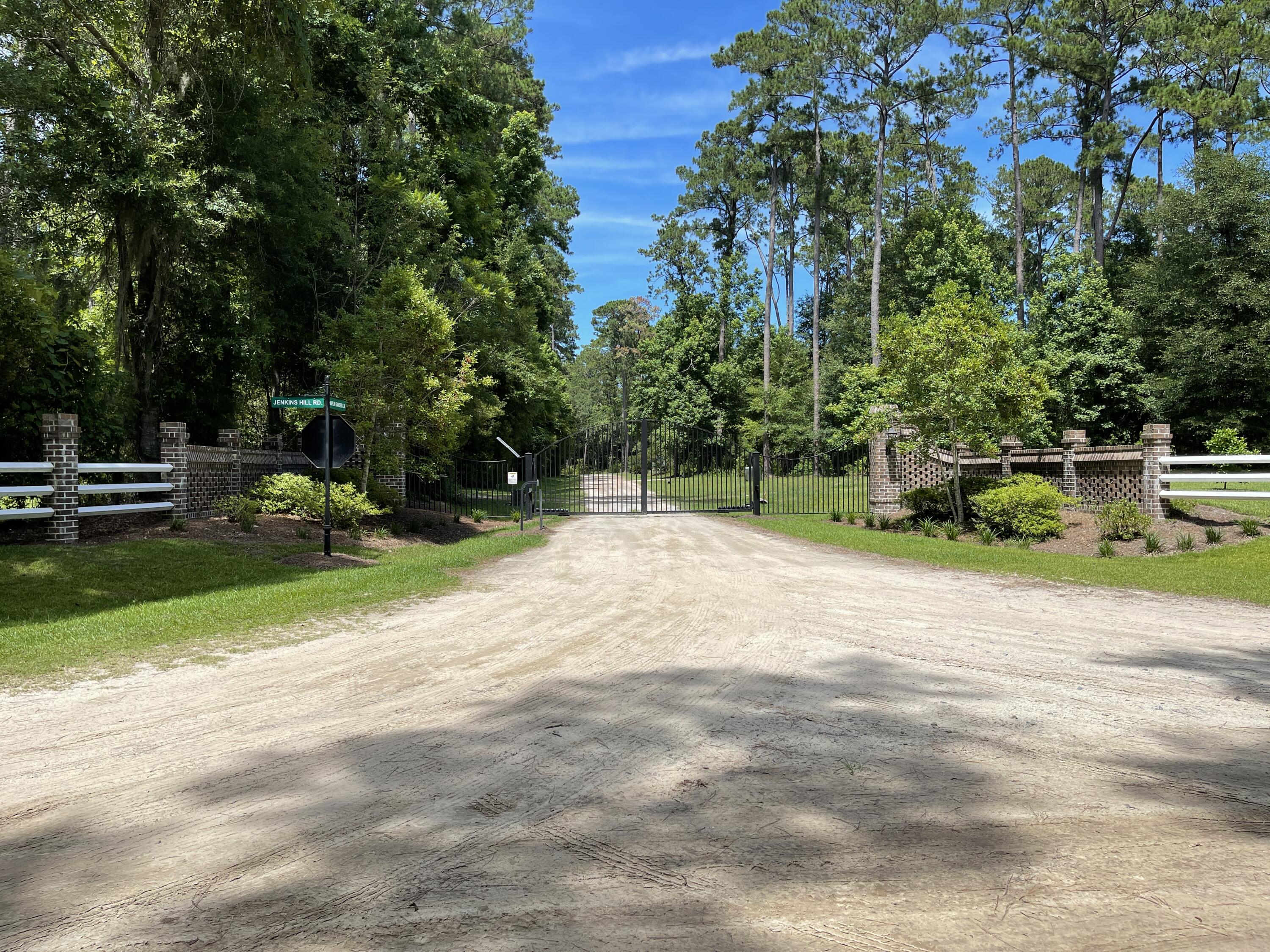 13 Chaplin Garden Lane