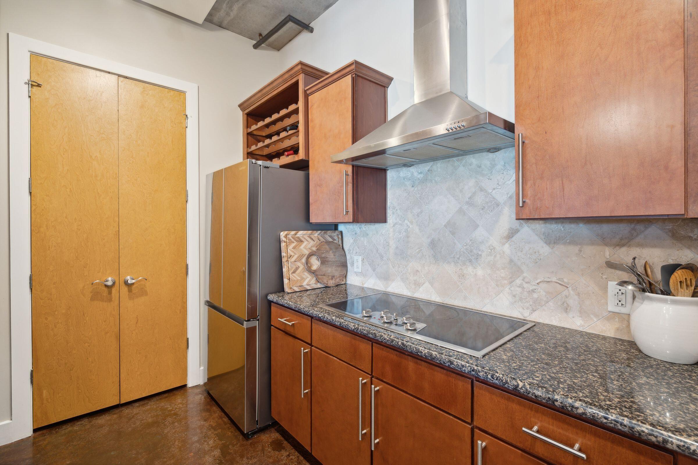 150 Bee Street # 612