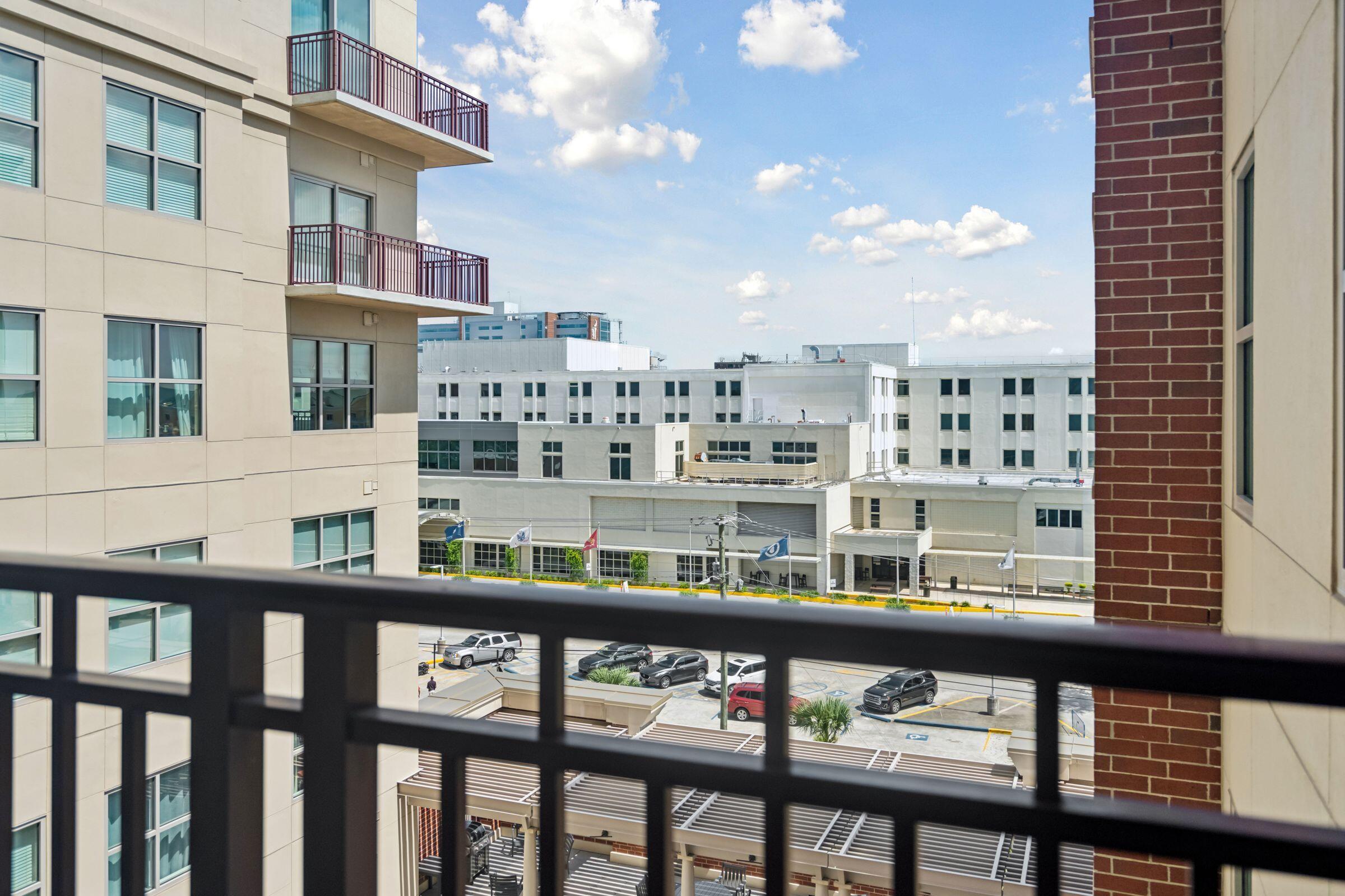 150 Bee Street # 612