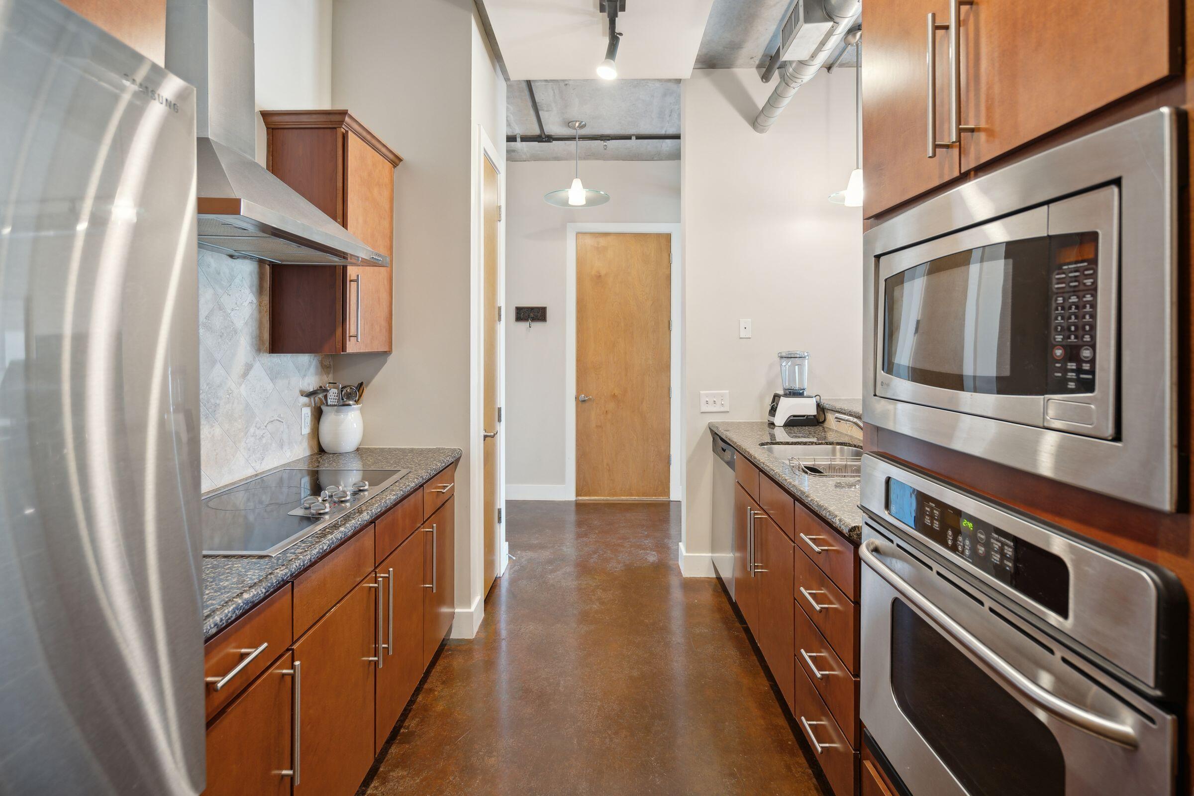 150 Bee Street # 612