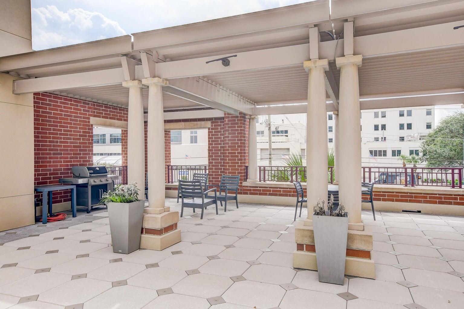 150 Bee Street # 612