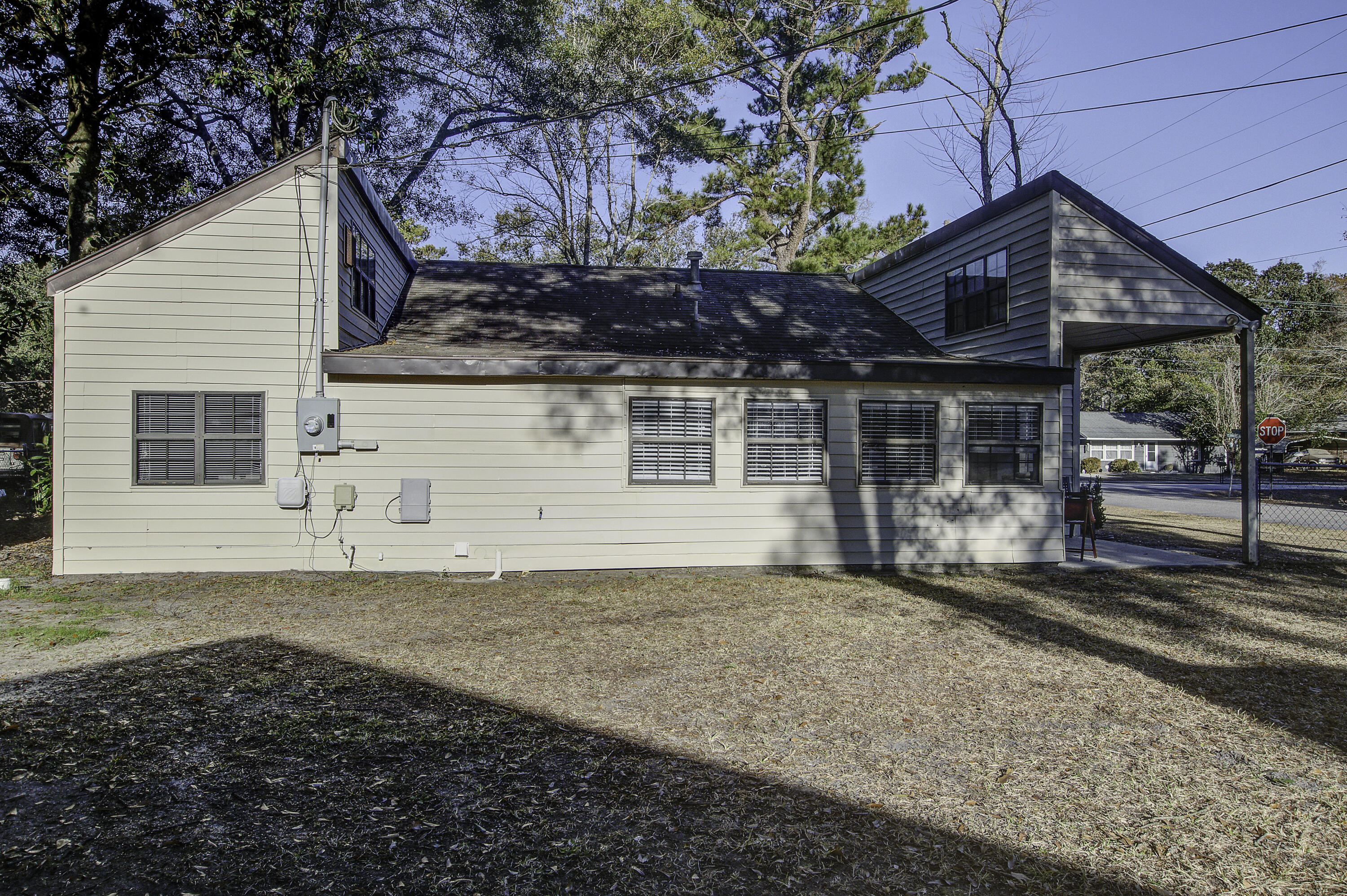 1123 Yeamans Hall Road