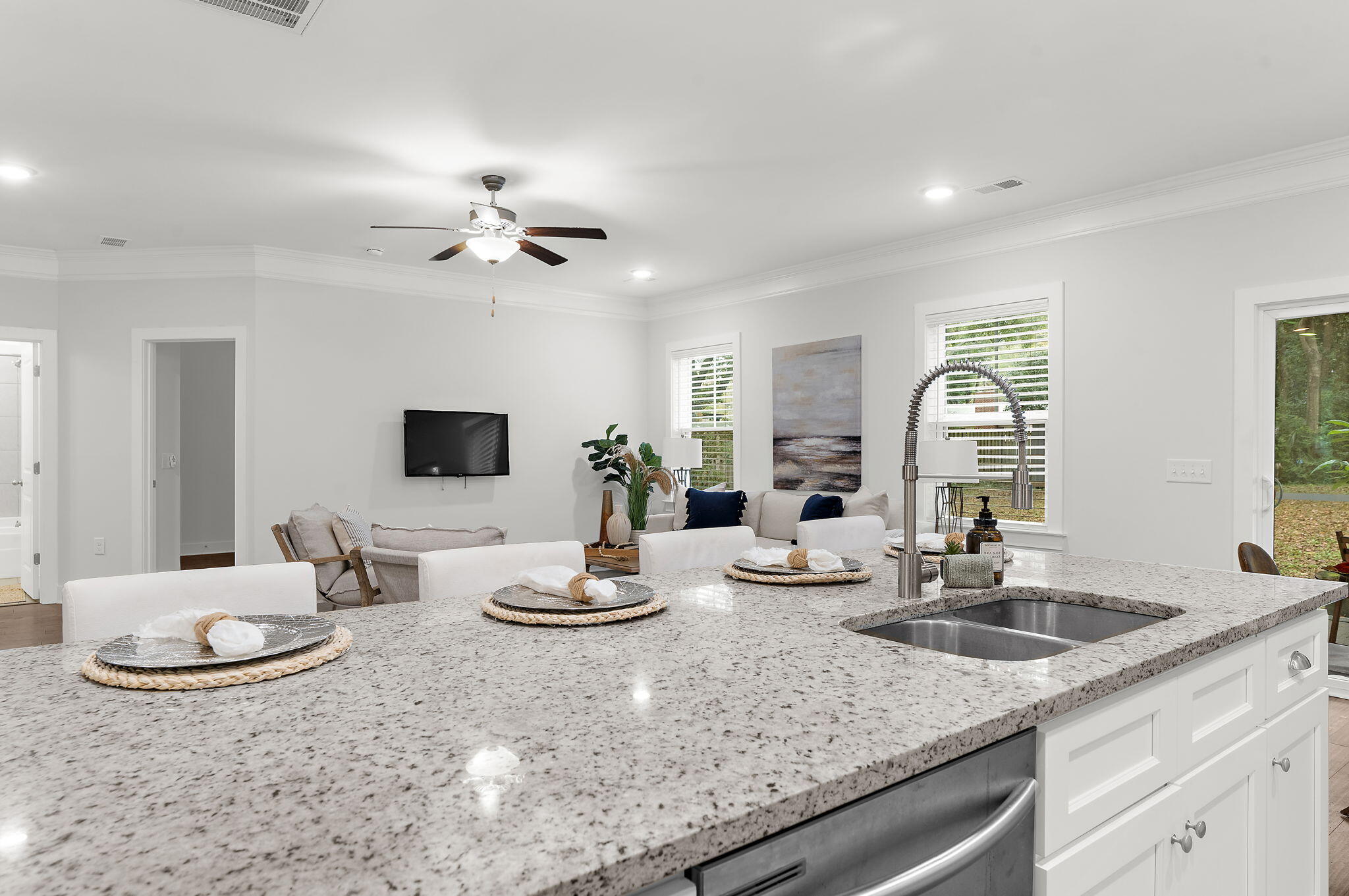 1216 Ashley Hall Road