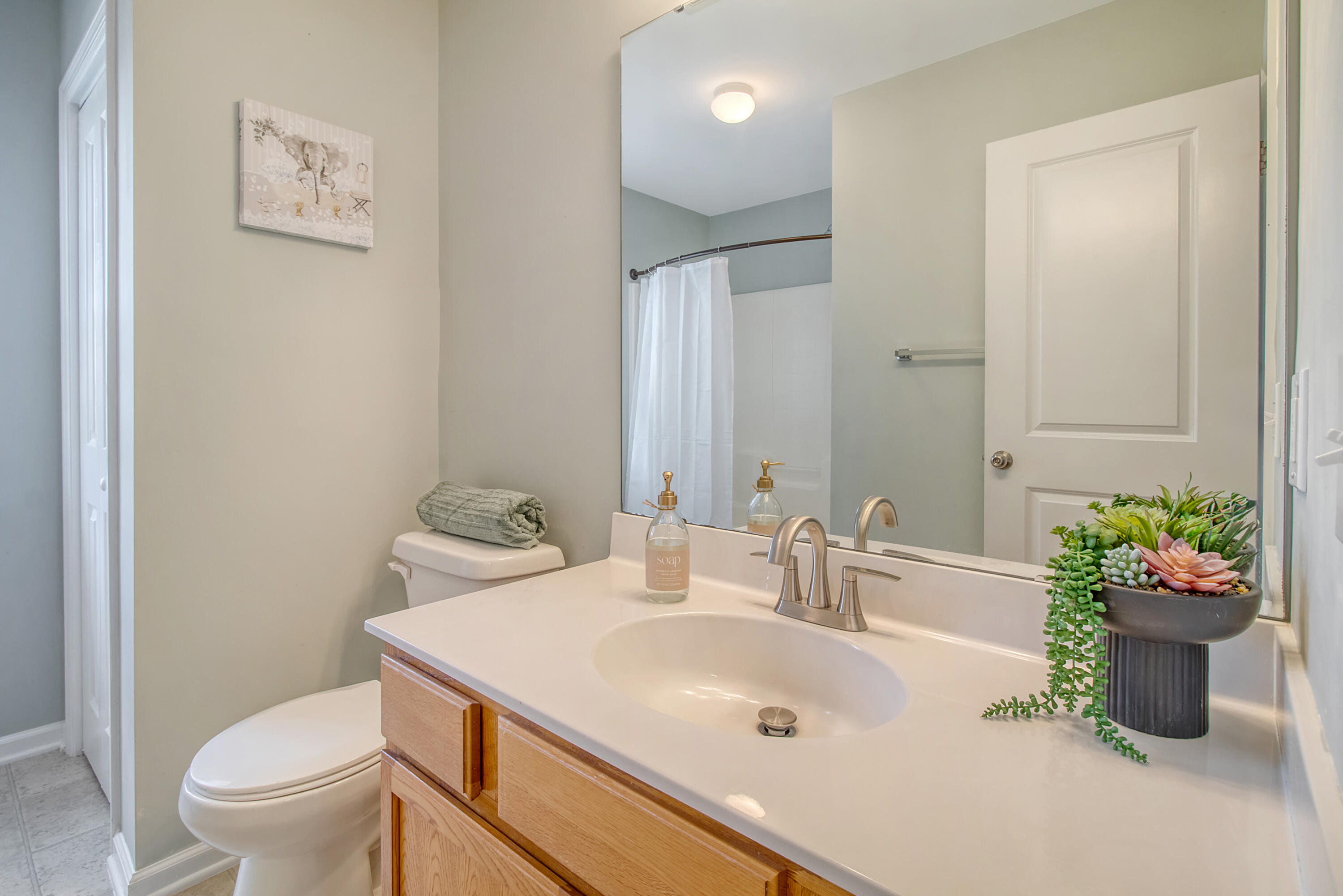 1052 Whitlow Boulevard