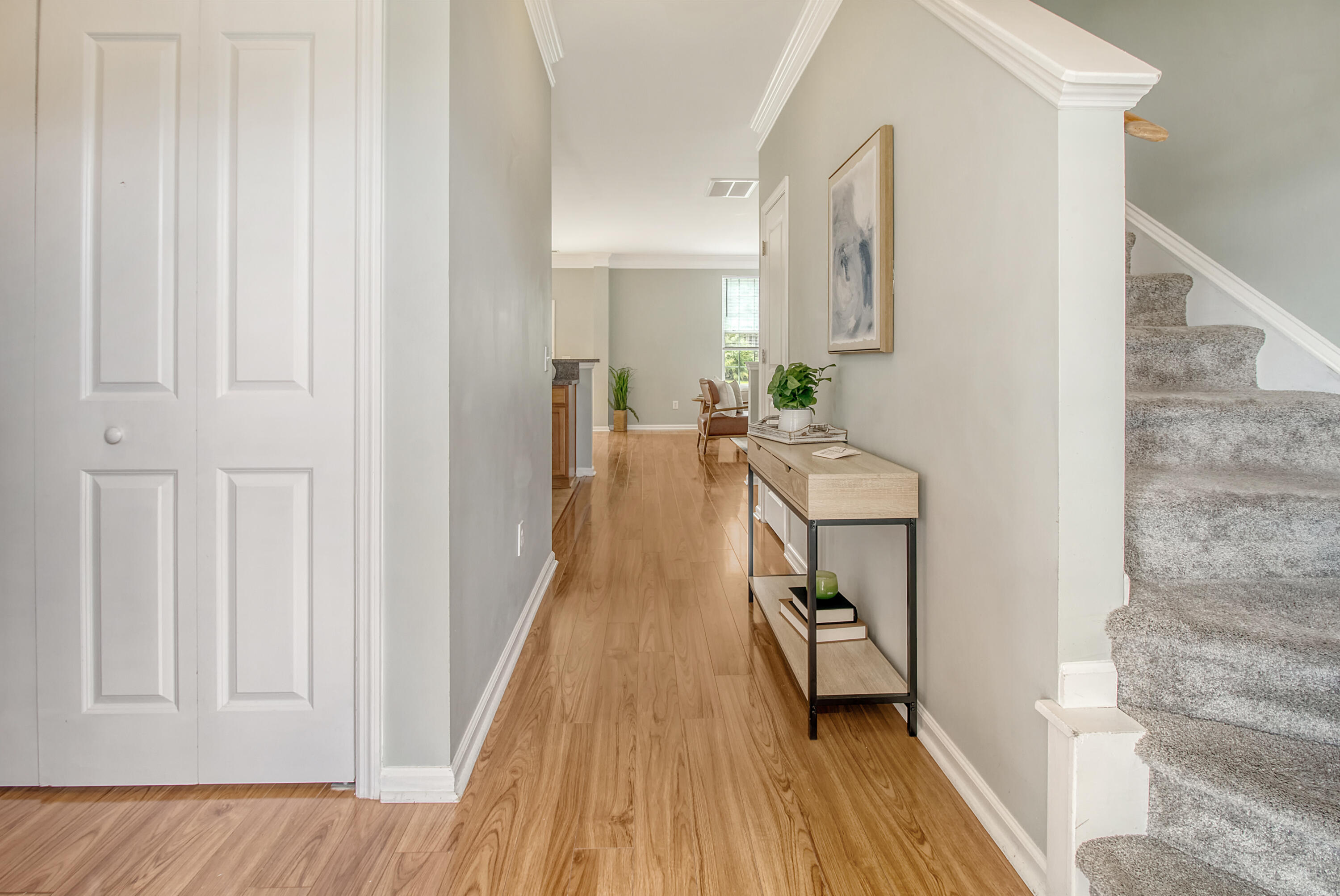 1052 Whitlow Boulevard