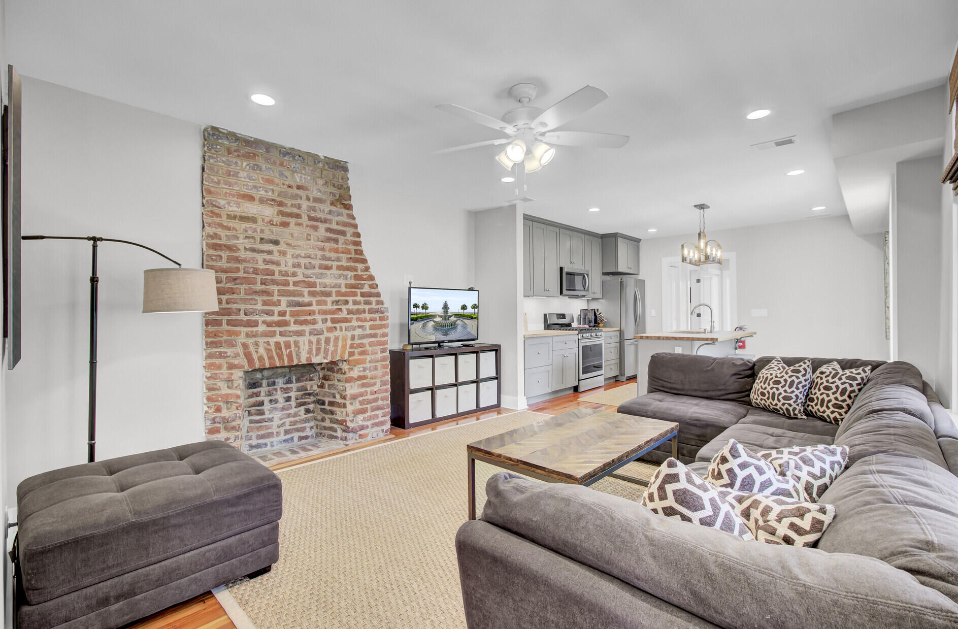 54 Hanover Street # B, Charleston Unit: A & B