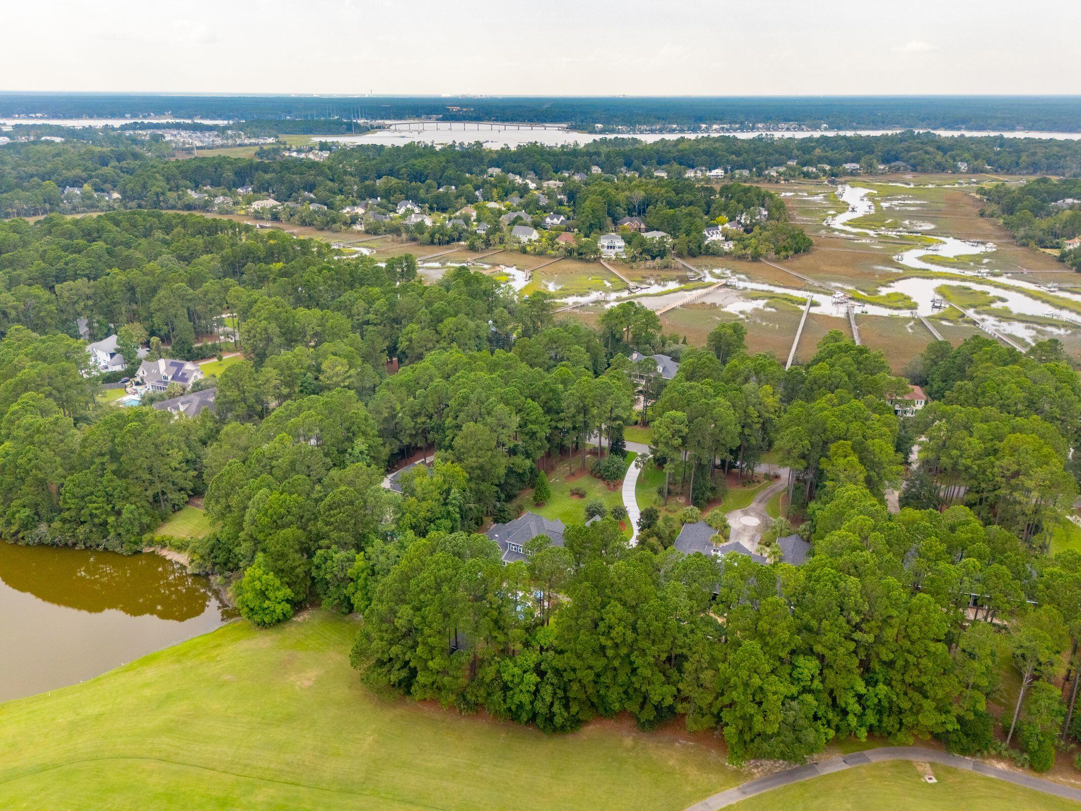 3065 Pignatelli Crescent