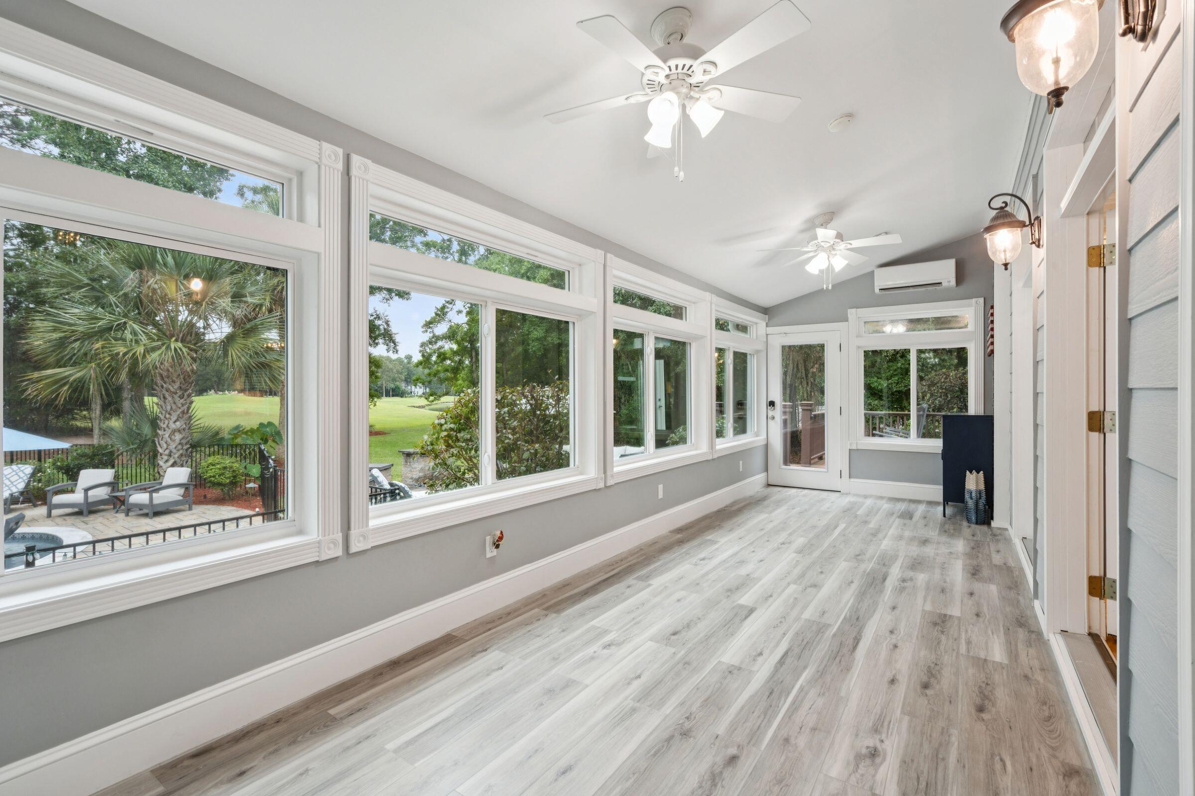 3065 Pignatelli Crescent