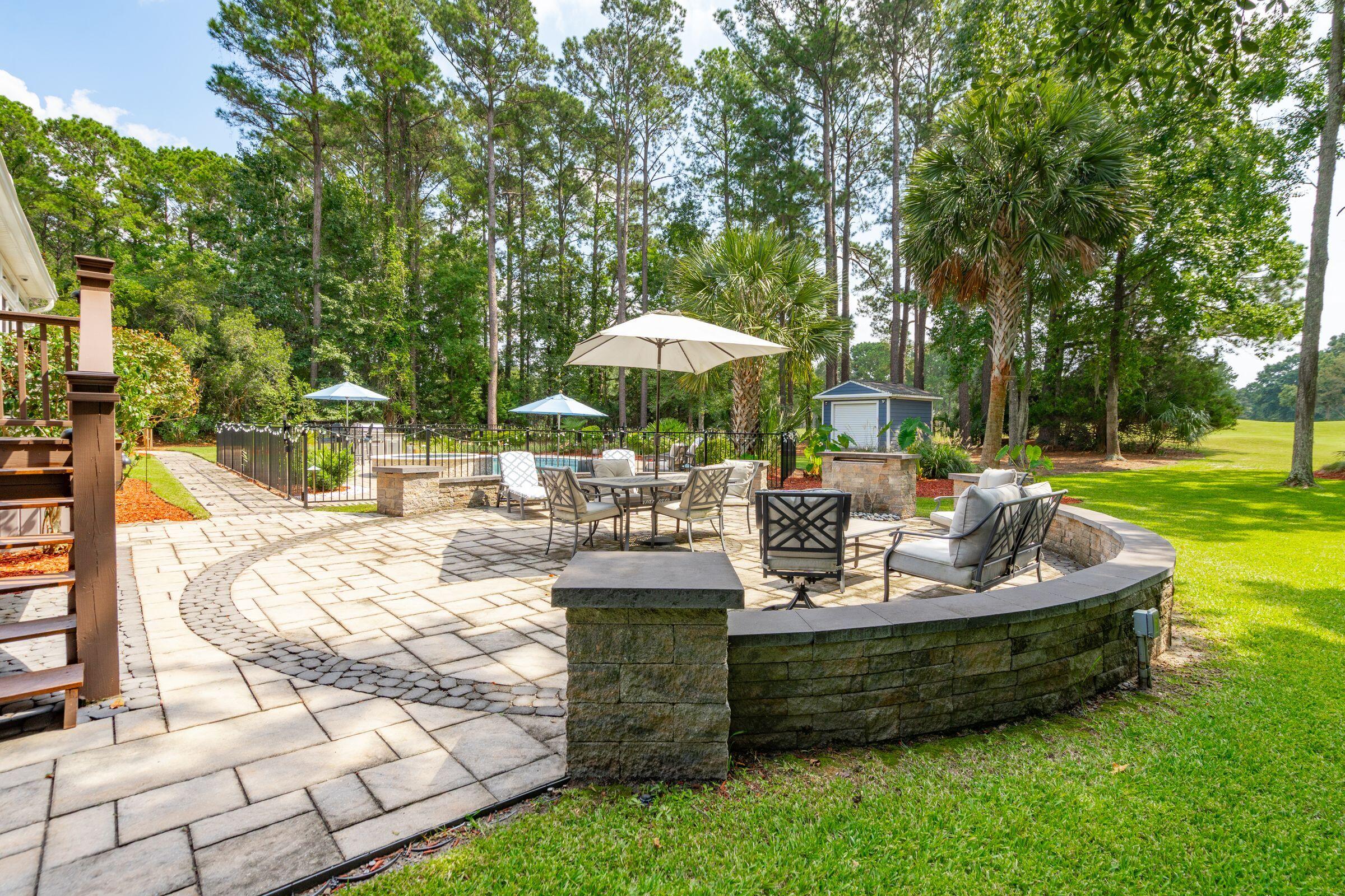 3065 Pignatelli Crescent