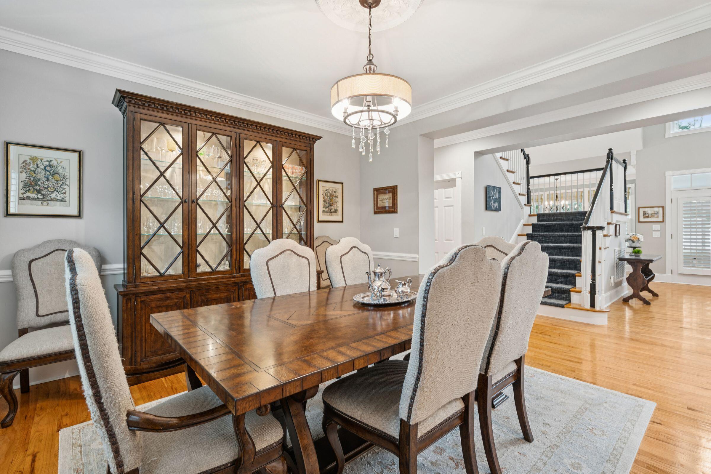 3065 Pignatelli Crescent