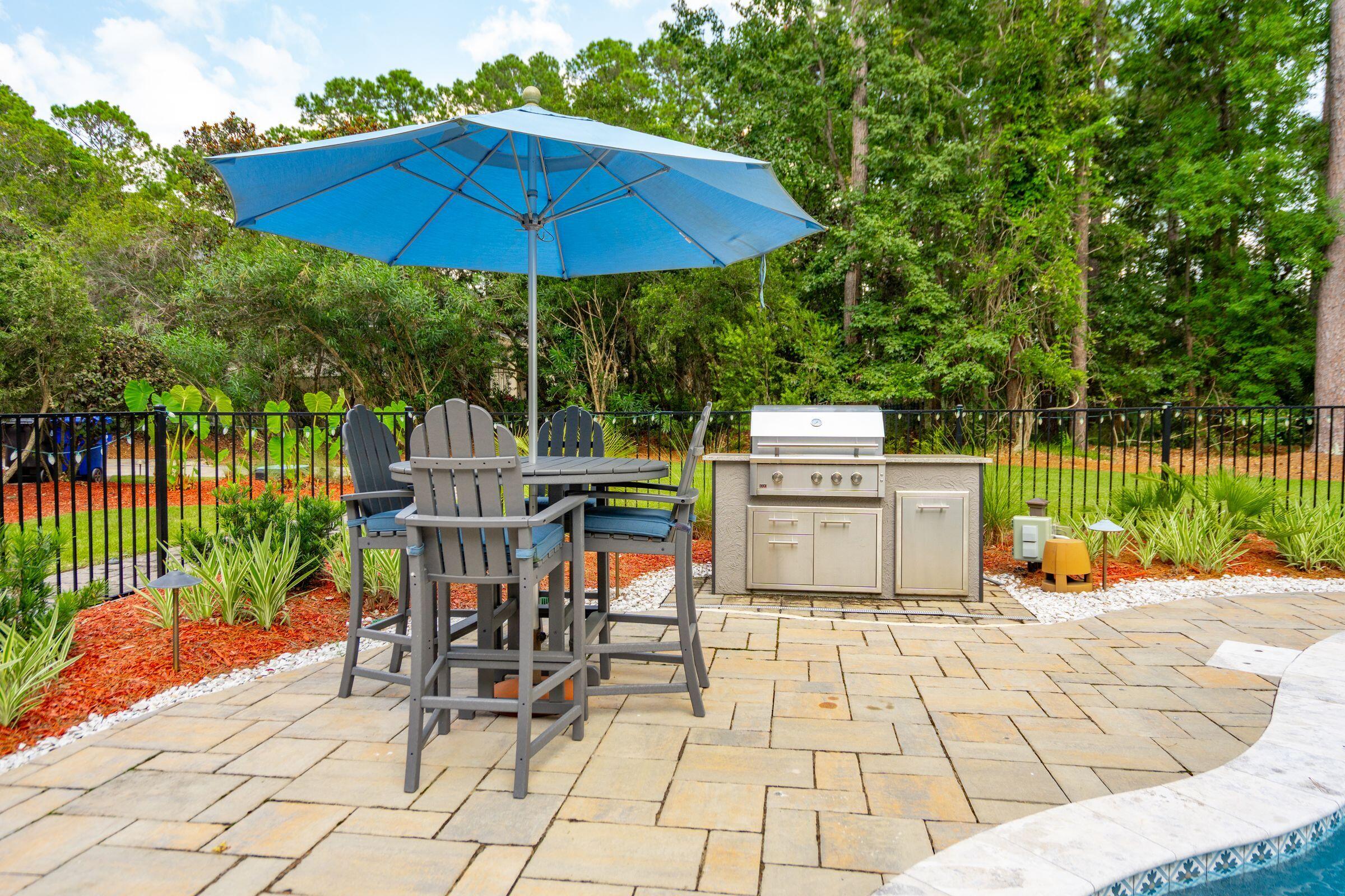 3065 Pignatelli Crescent