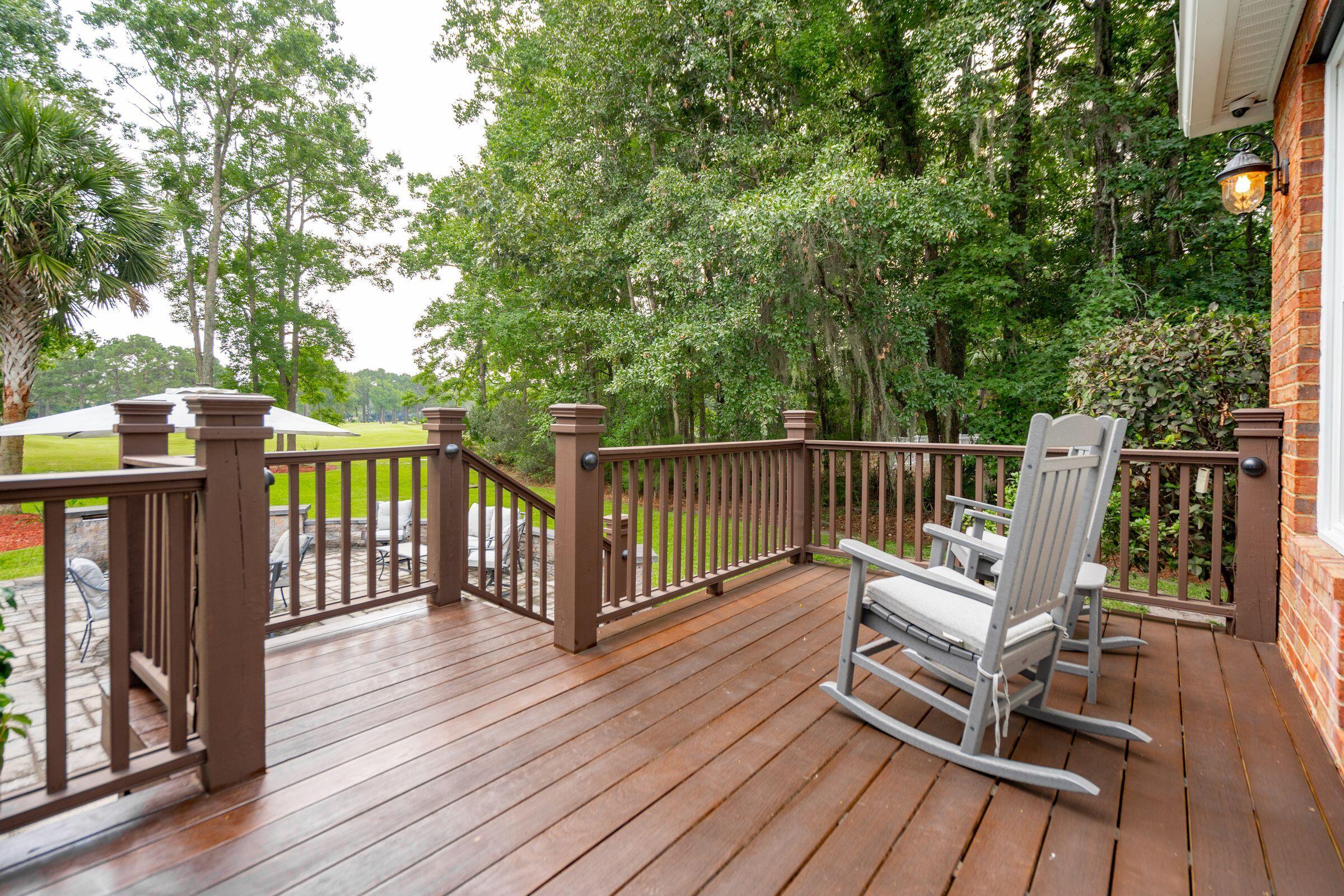 3065 Pignatelli Crescent