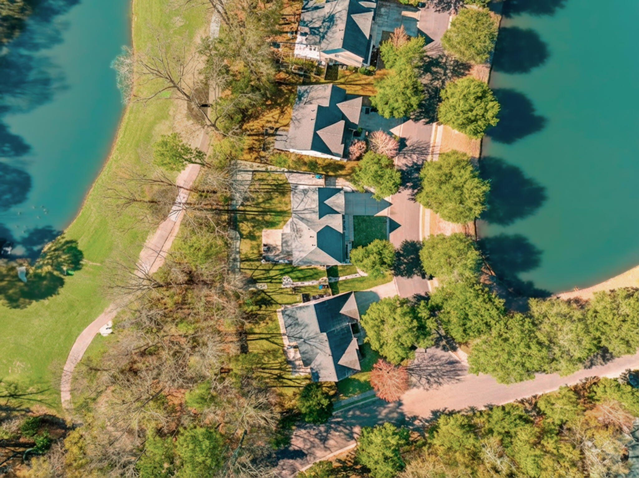 5203 Stonewall Drive