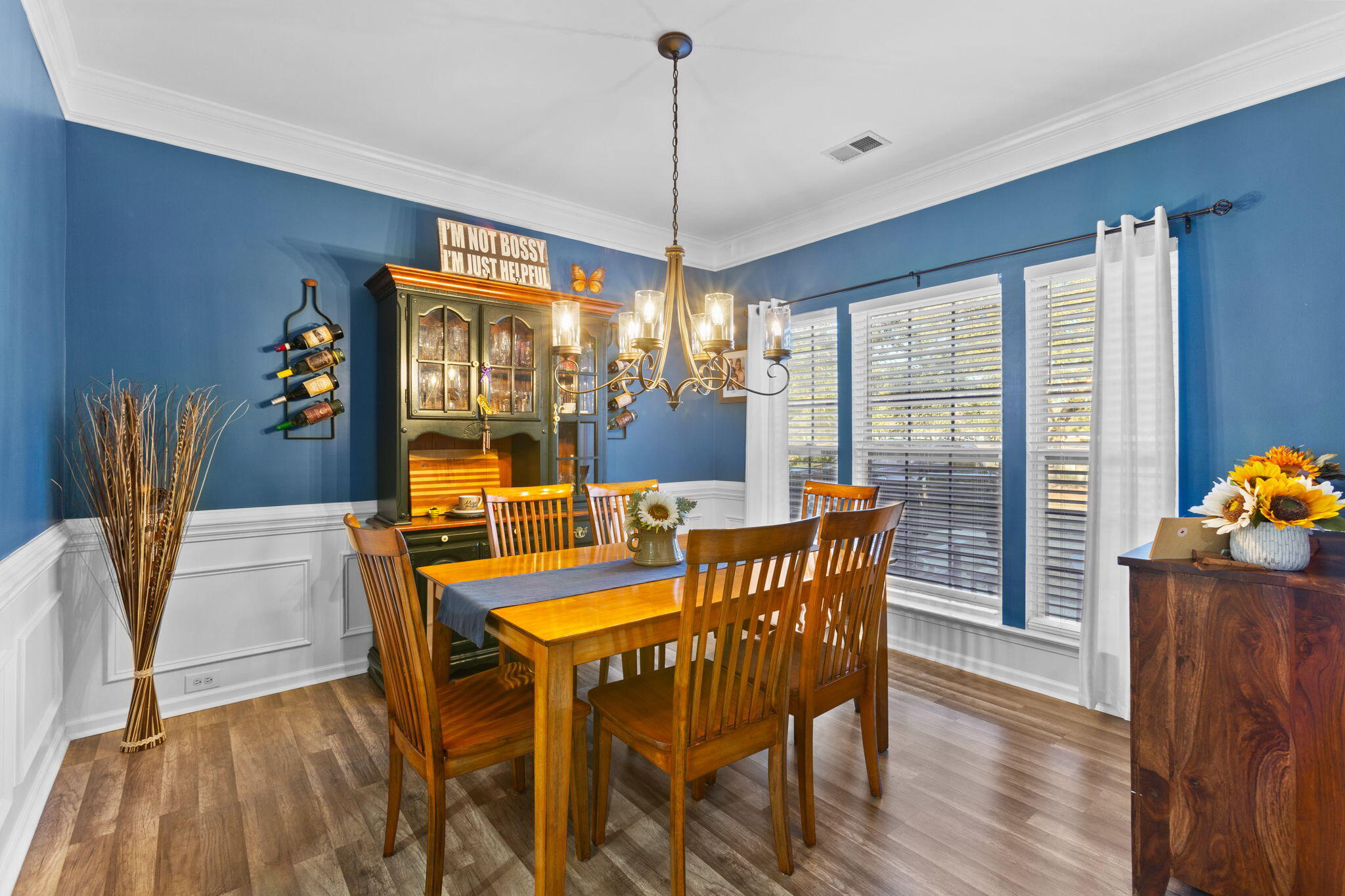 5203 Stonewall Drive