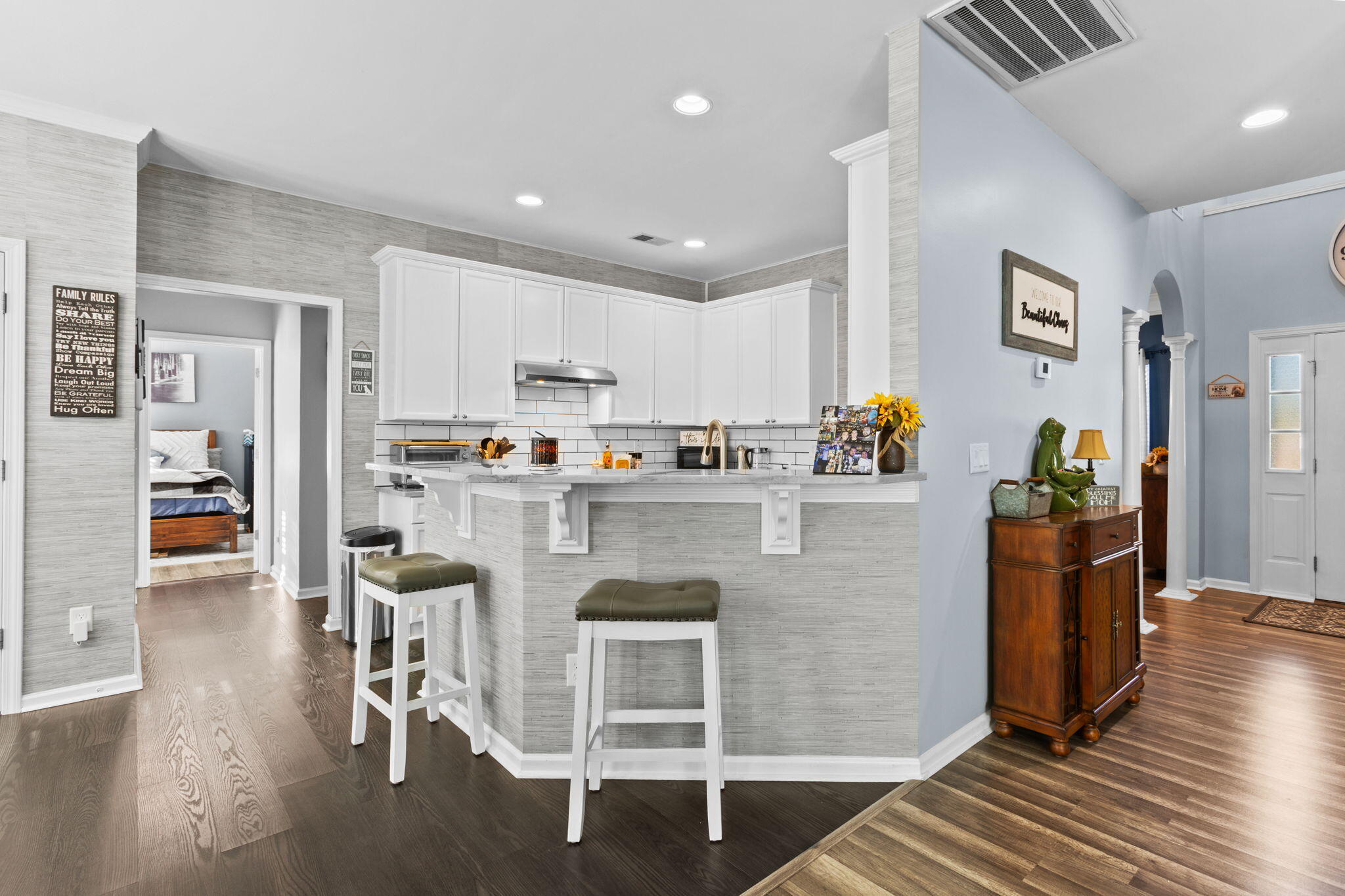 5203 Stonewall Drive