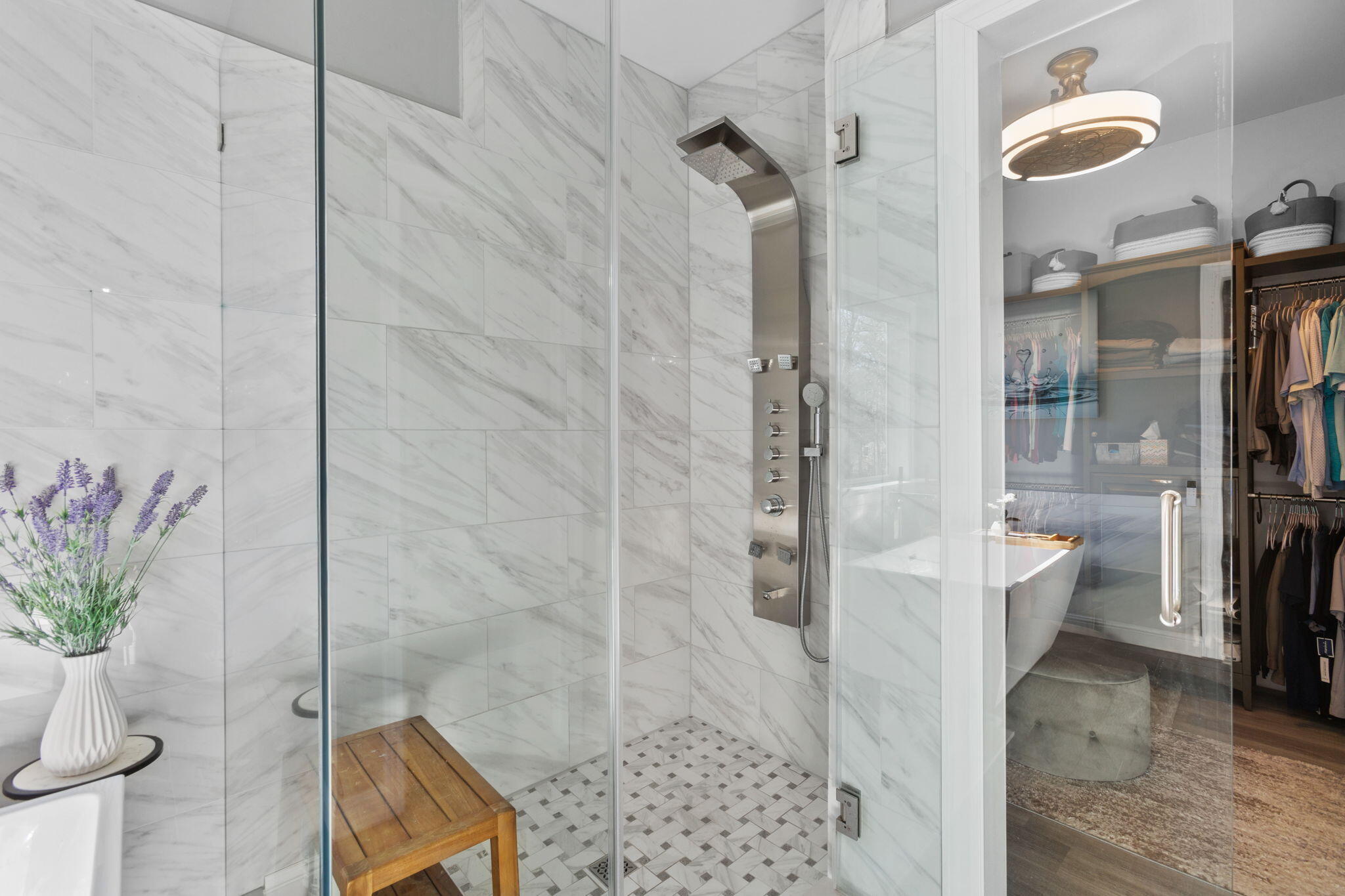 5203 Stonewall Drive