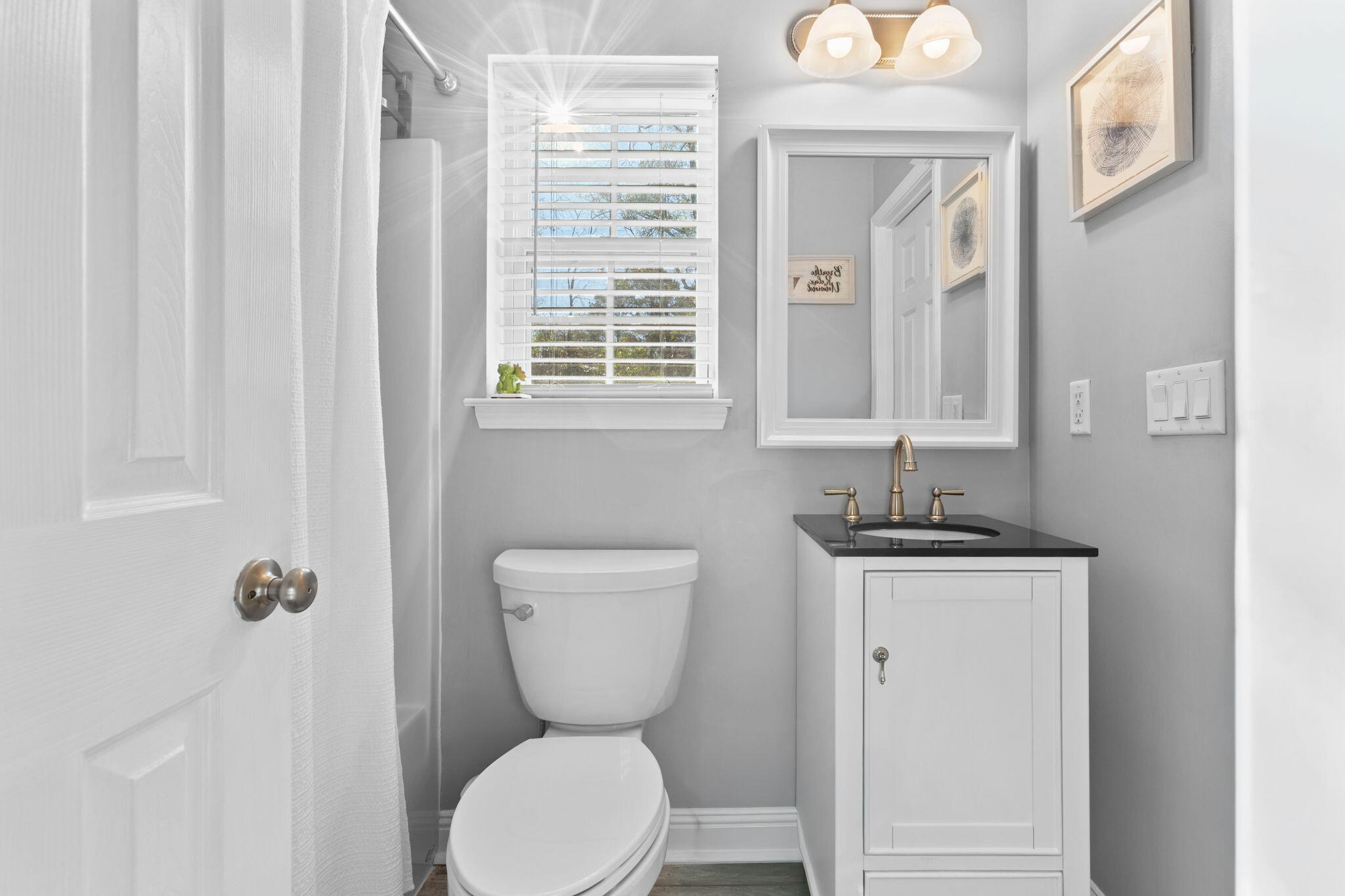 5203 Stonewall Drive