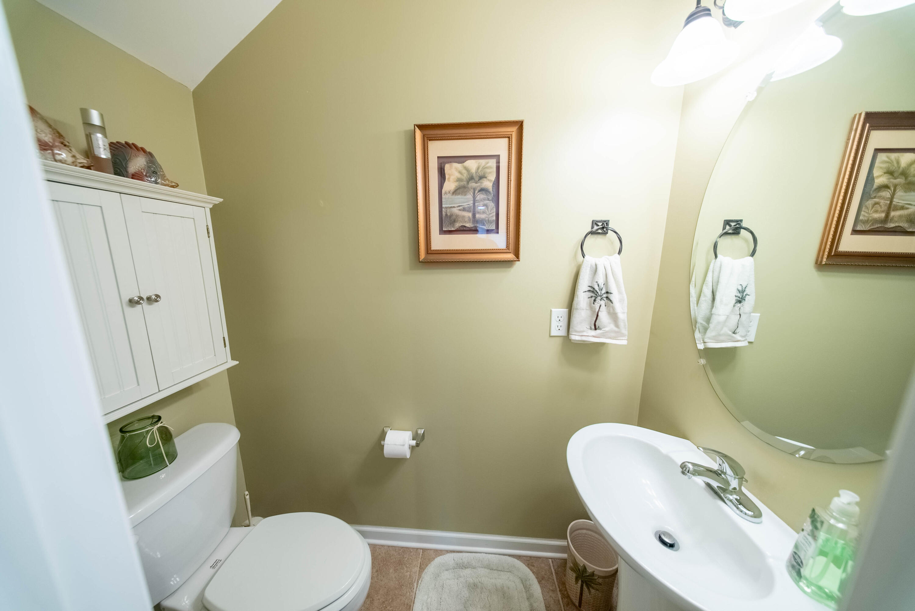 8106 Shadow Oak Drive