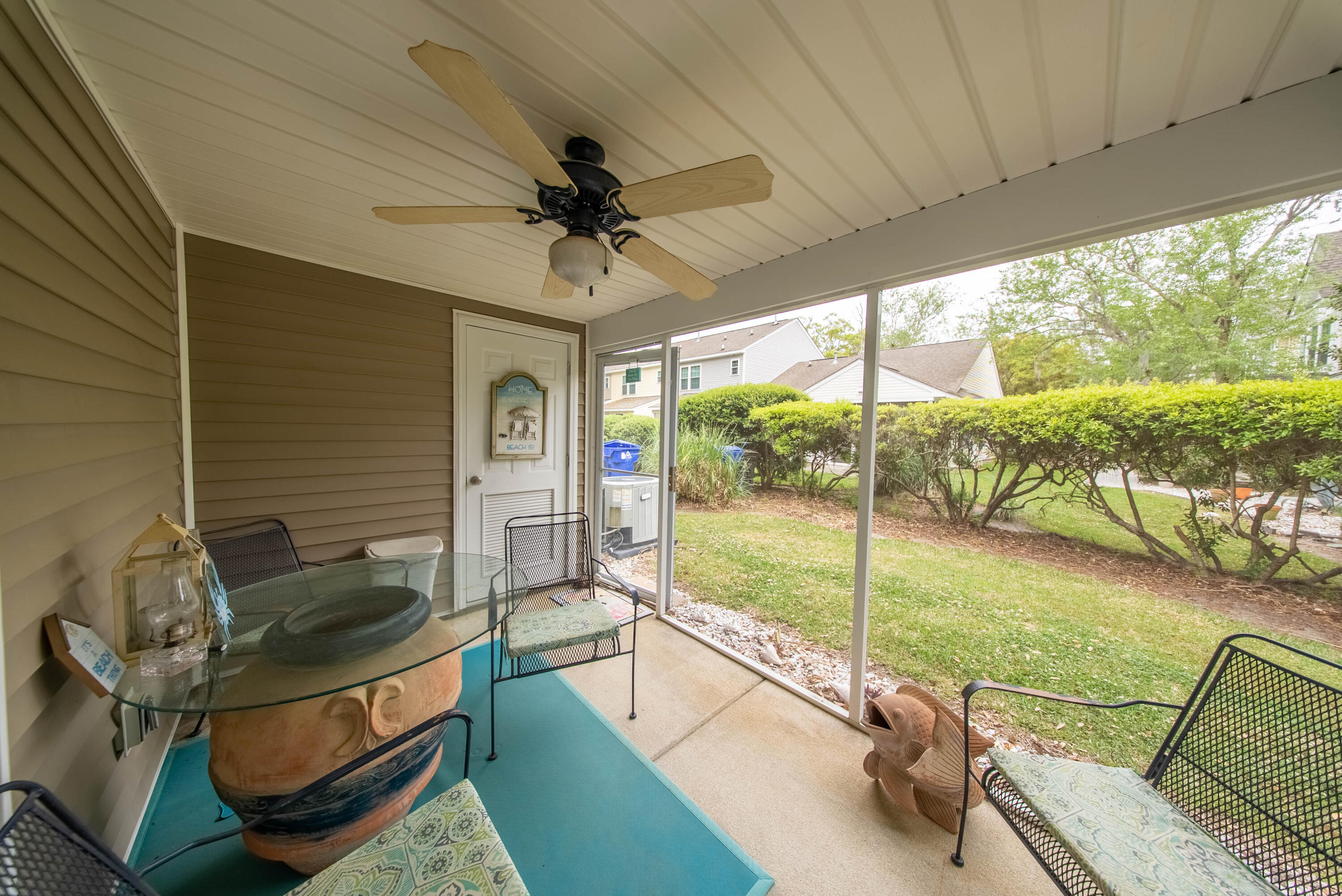 8106 Shadow Oak Drive
