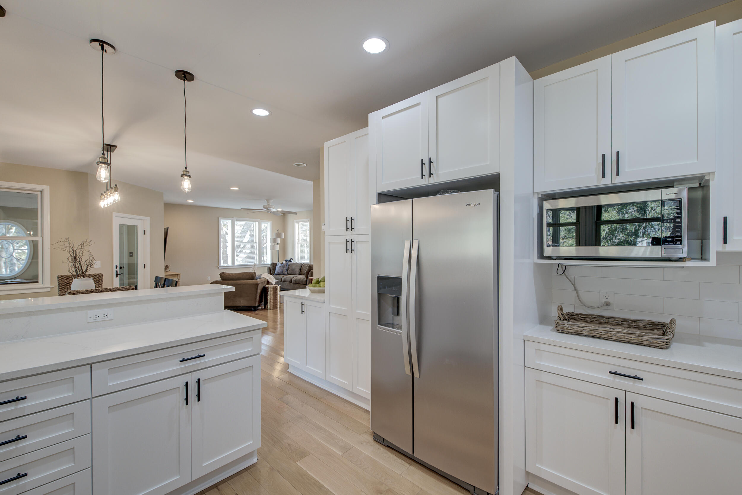 1527 Macoma Drive