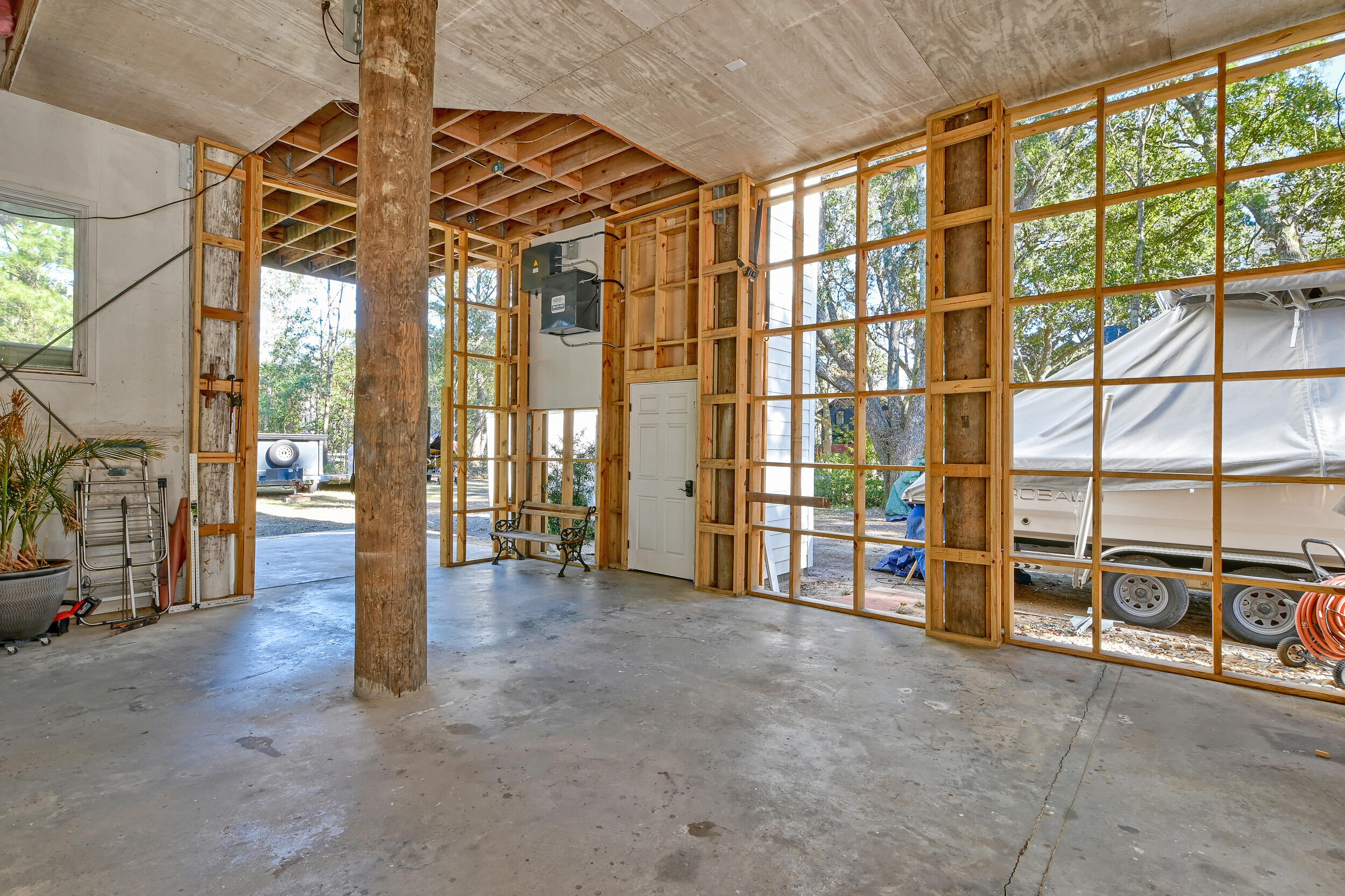 1527 Macoma Drive