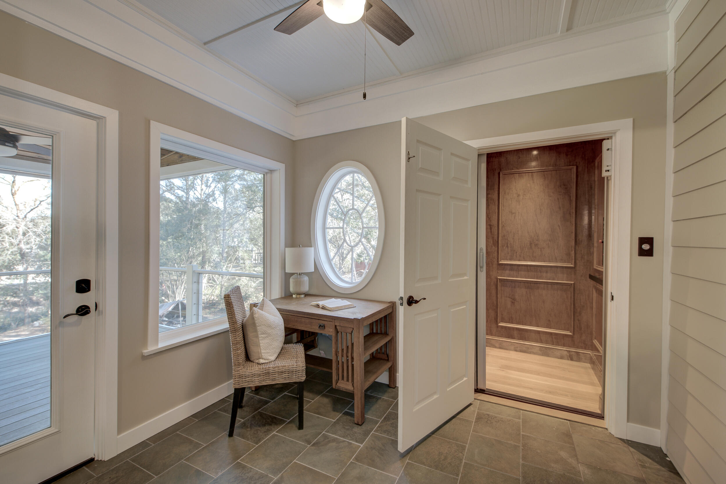1527 Macoma Drive
