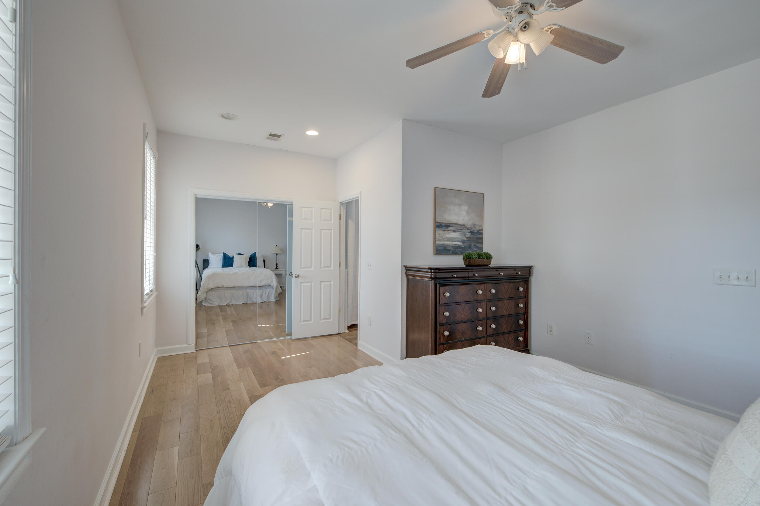 1527 Macoma Drive