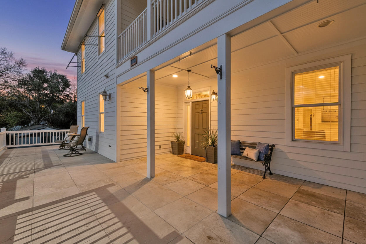 1527 Macoma Drive