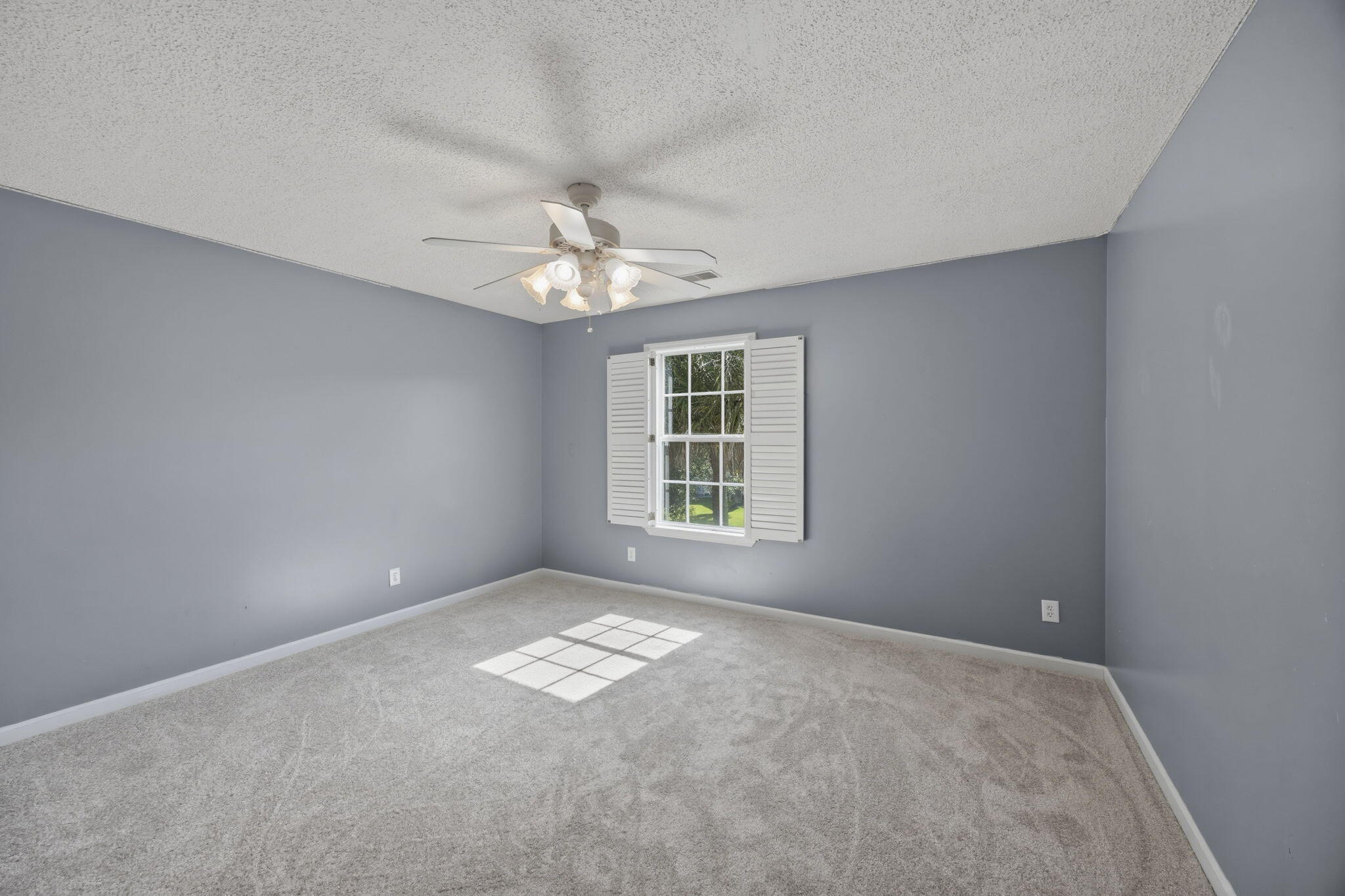 411 Aberdeen Circle