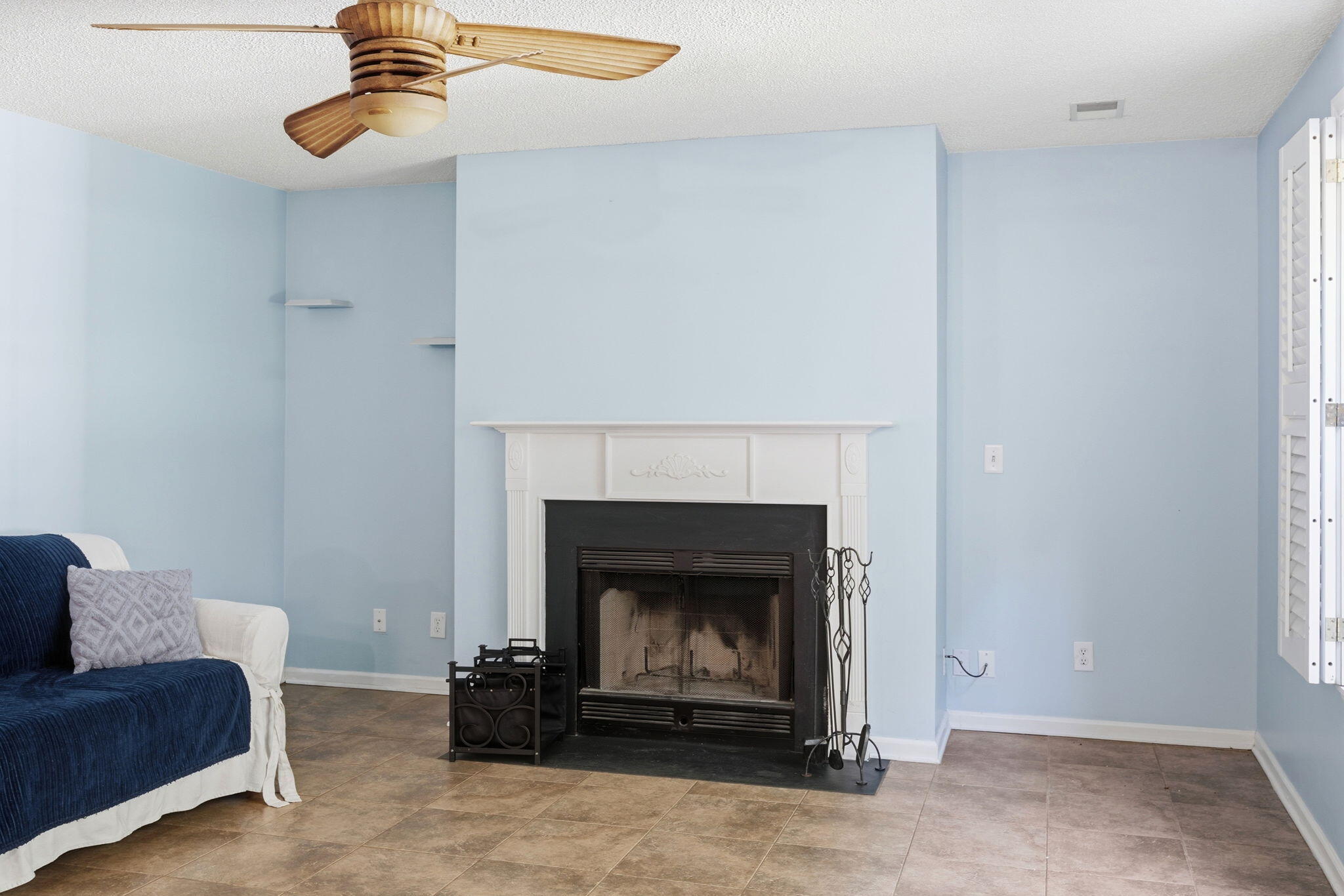 411 Aberdeen Circle