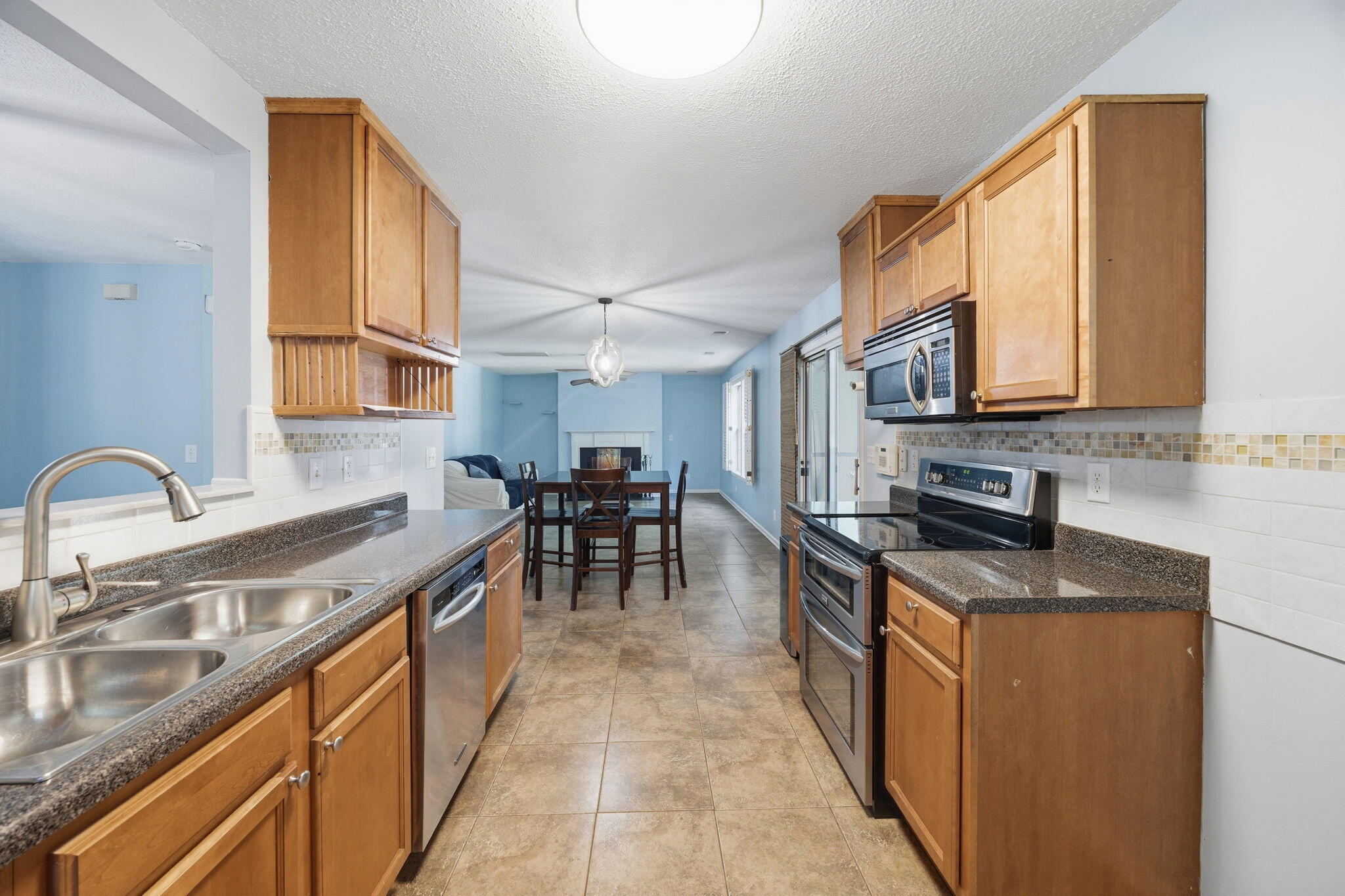 411 Aberdeen Circle