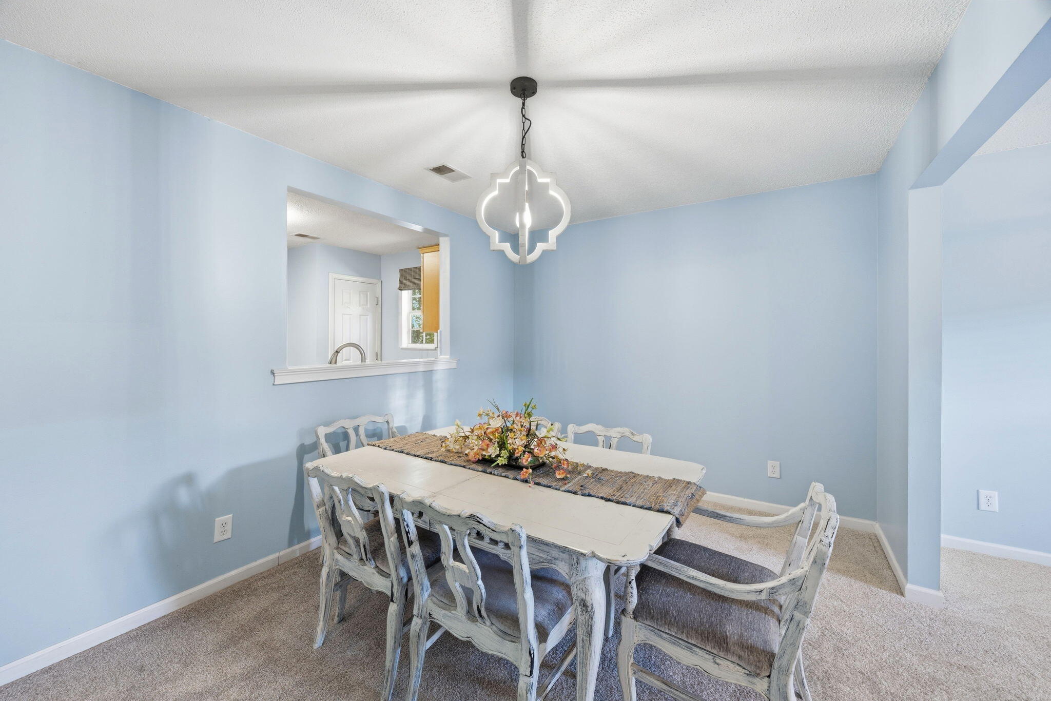 411 Aberdeen Circle