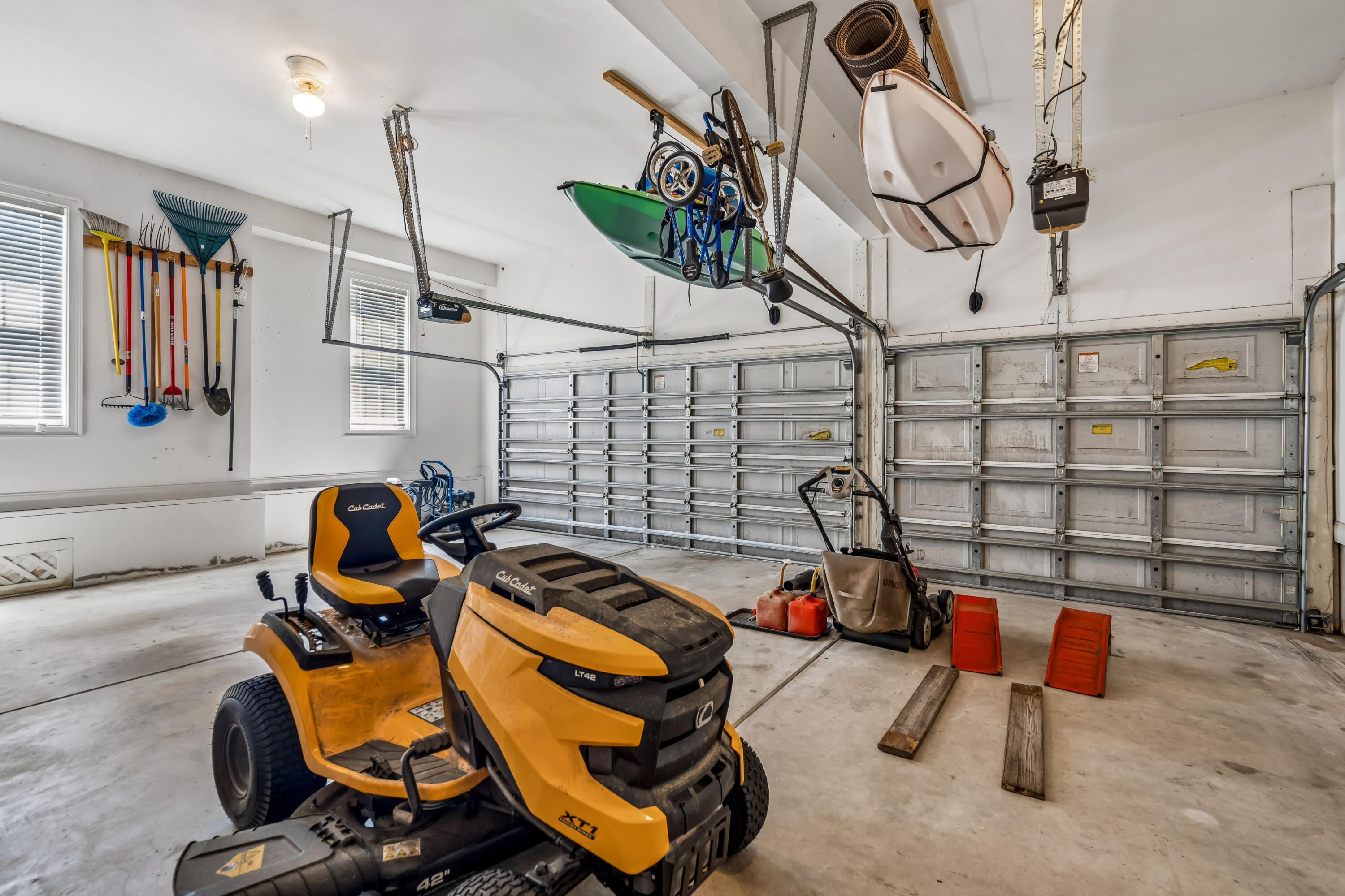 2740 Oak Manor Drive