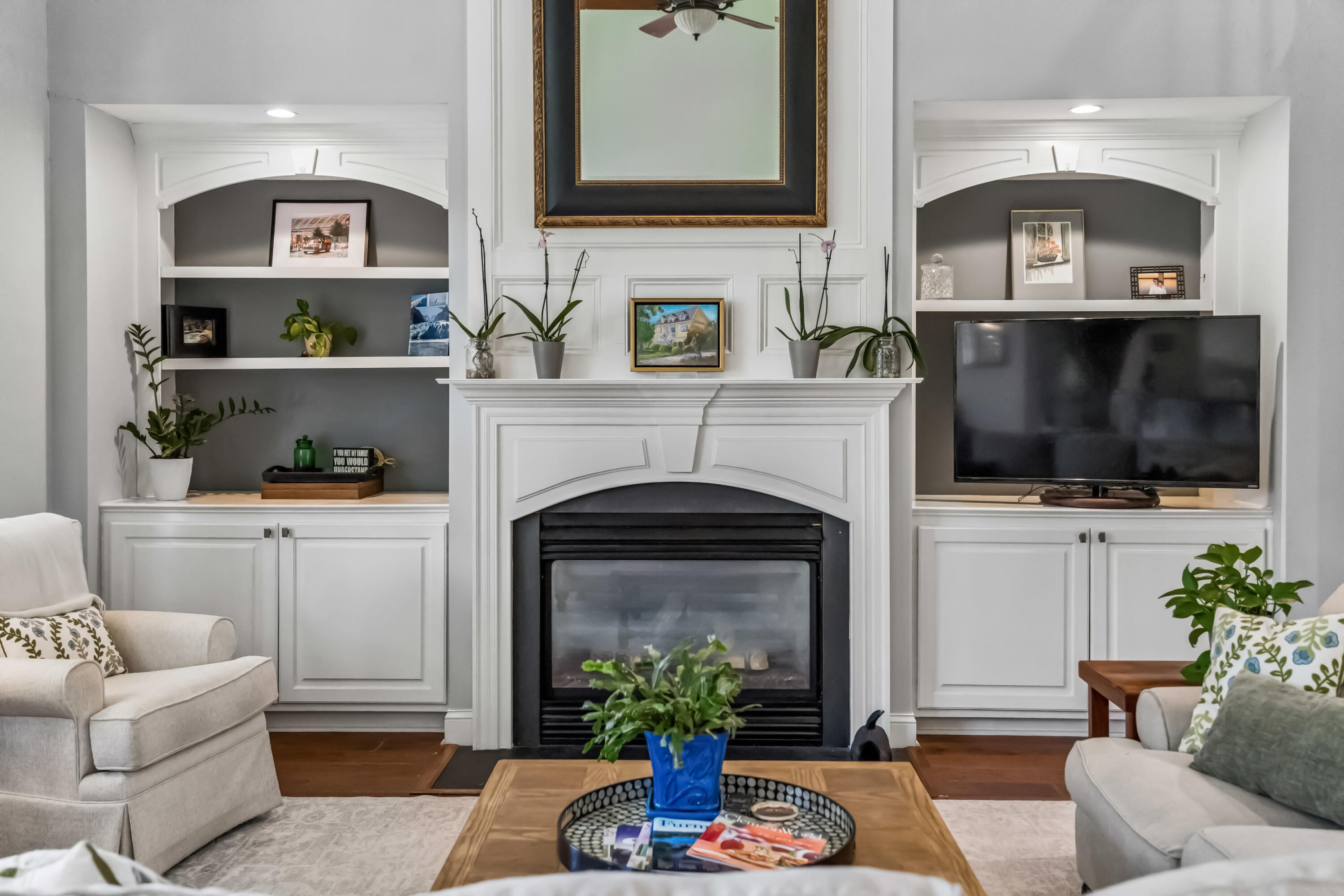 2740 Oak Manor Drive