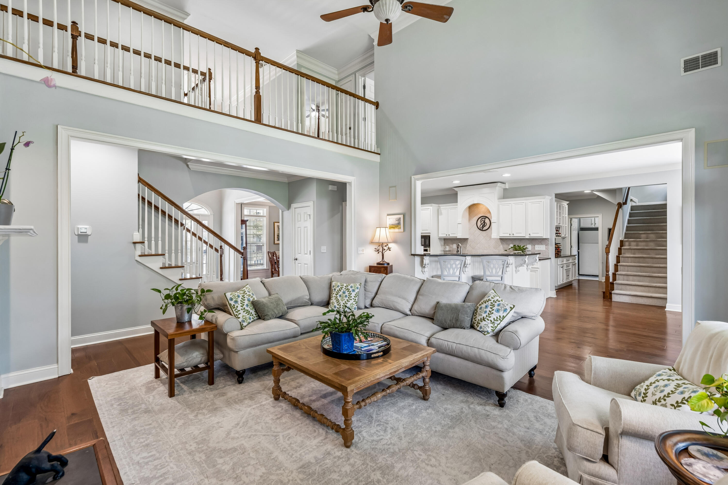 2740 Oak Manor Drive