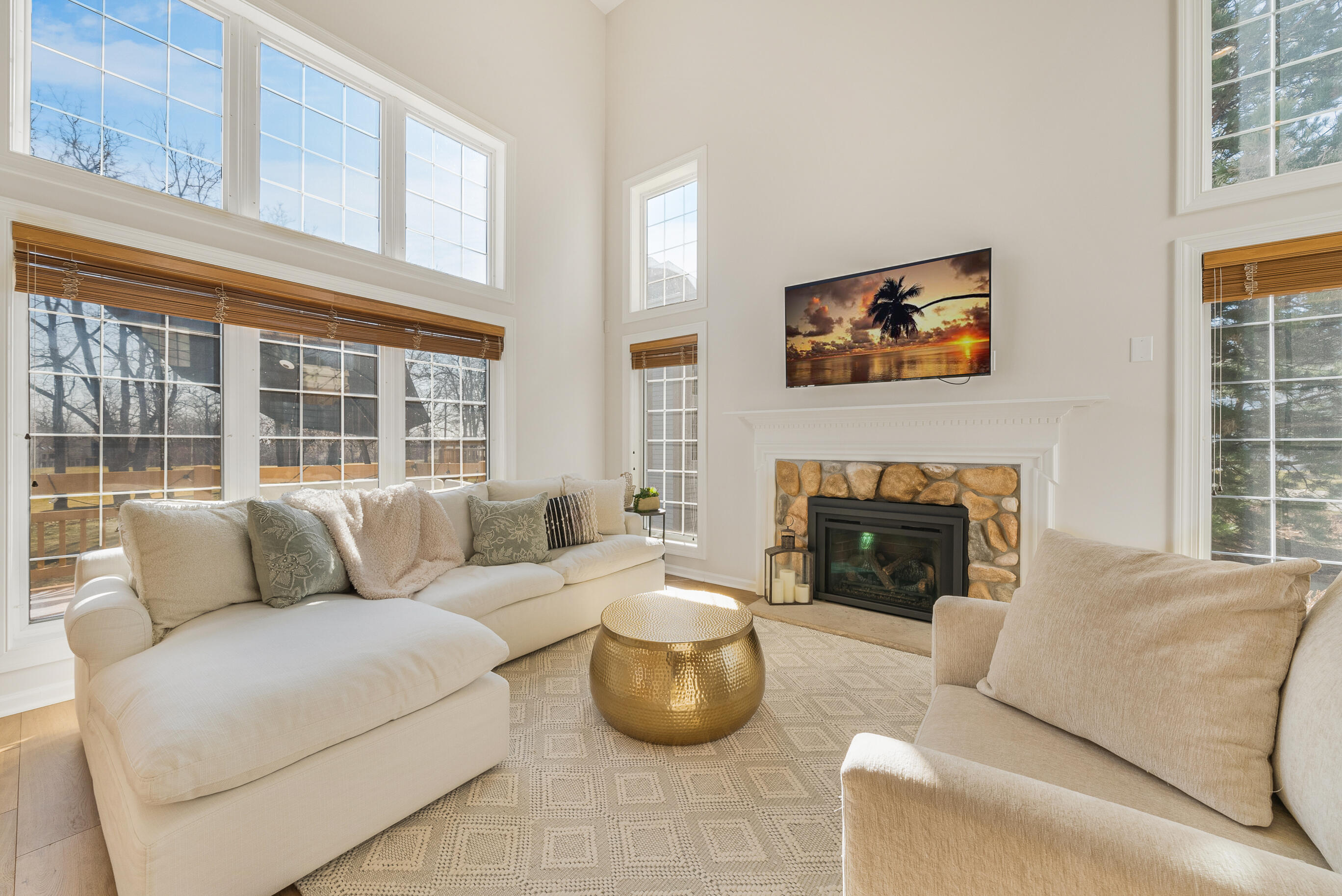 1655 Woodland Dr 12-52