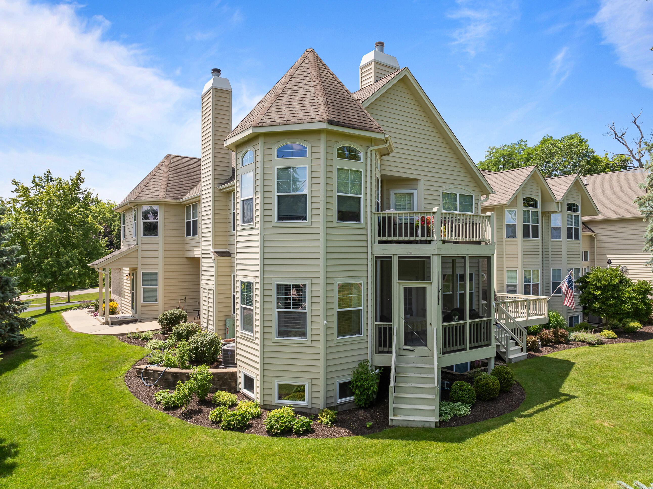 1018 Terrace Ct Unit: 43-5M