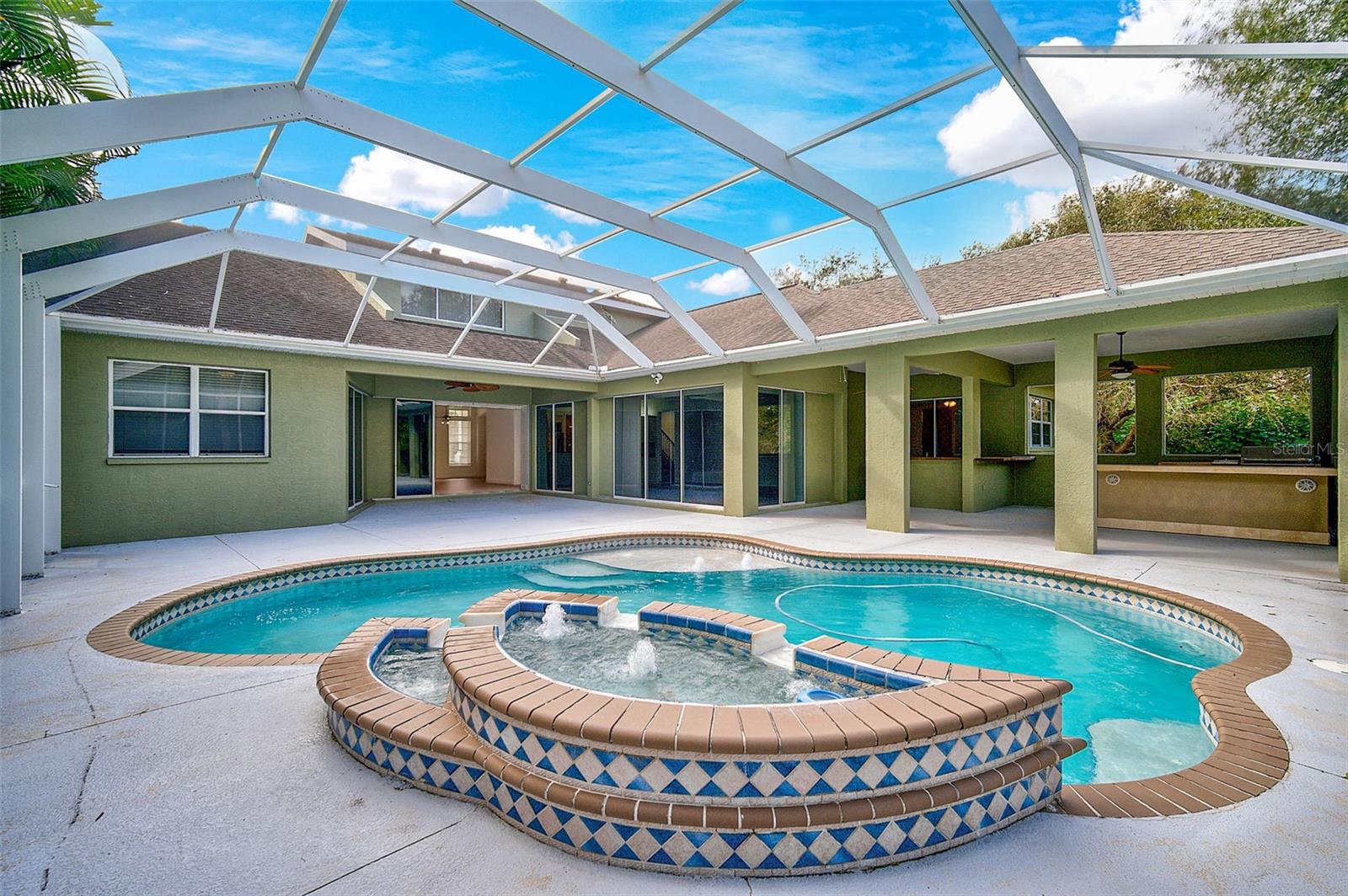 4793 BAYCEDAR LANE