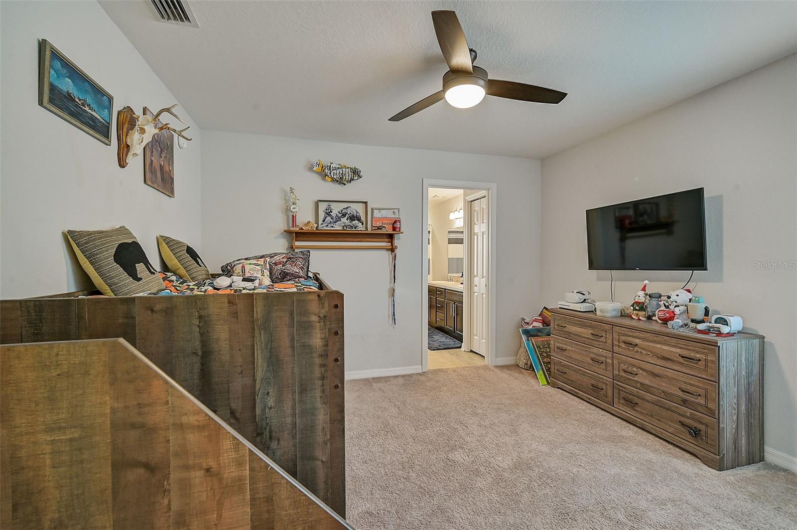 4737 VIGNETTE WAY