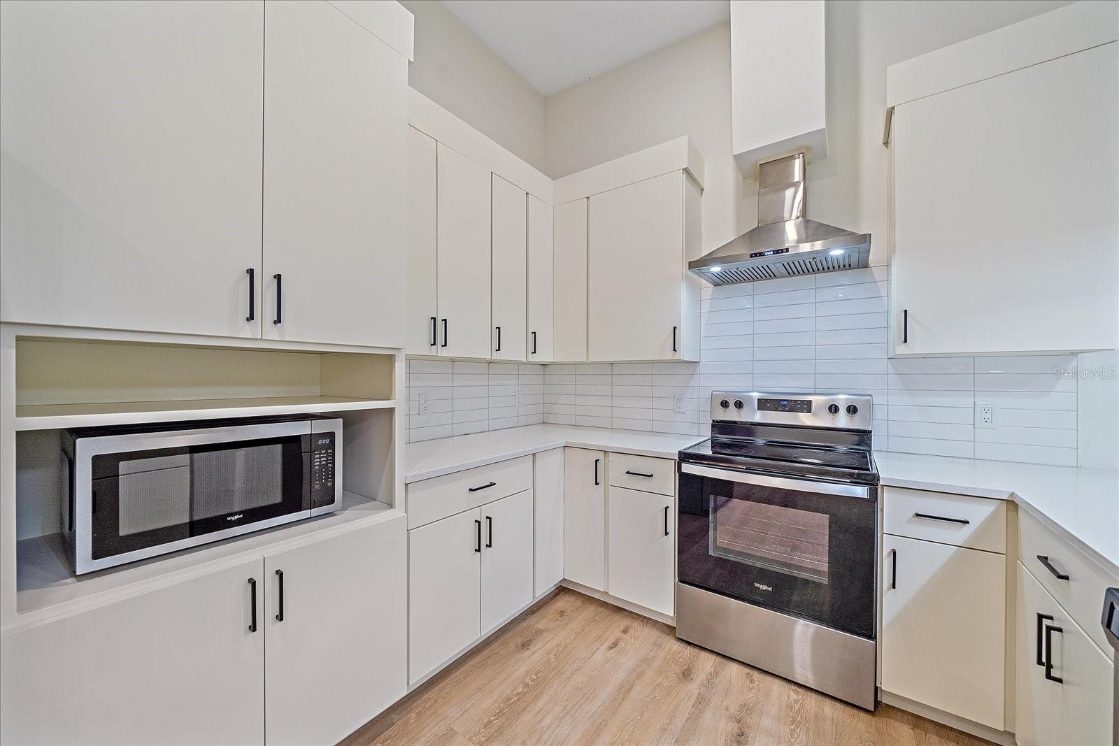 207 CHANDLER RD