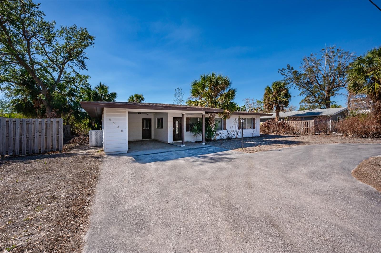 6536 SABAL DR
