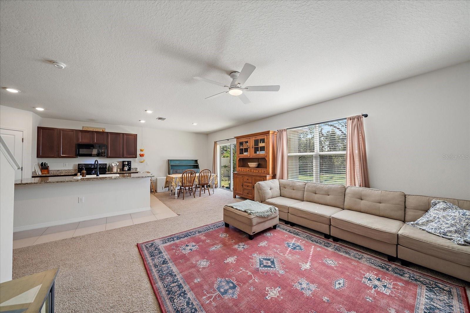 2819 GREENLEAF TER