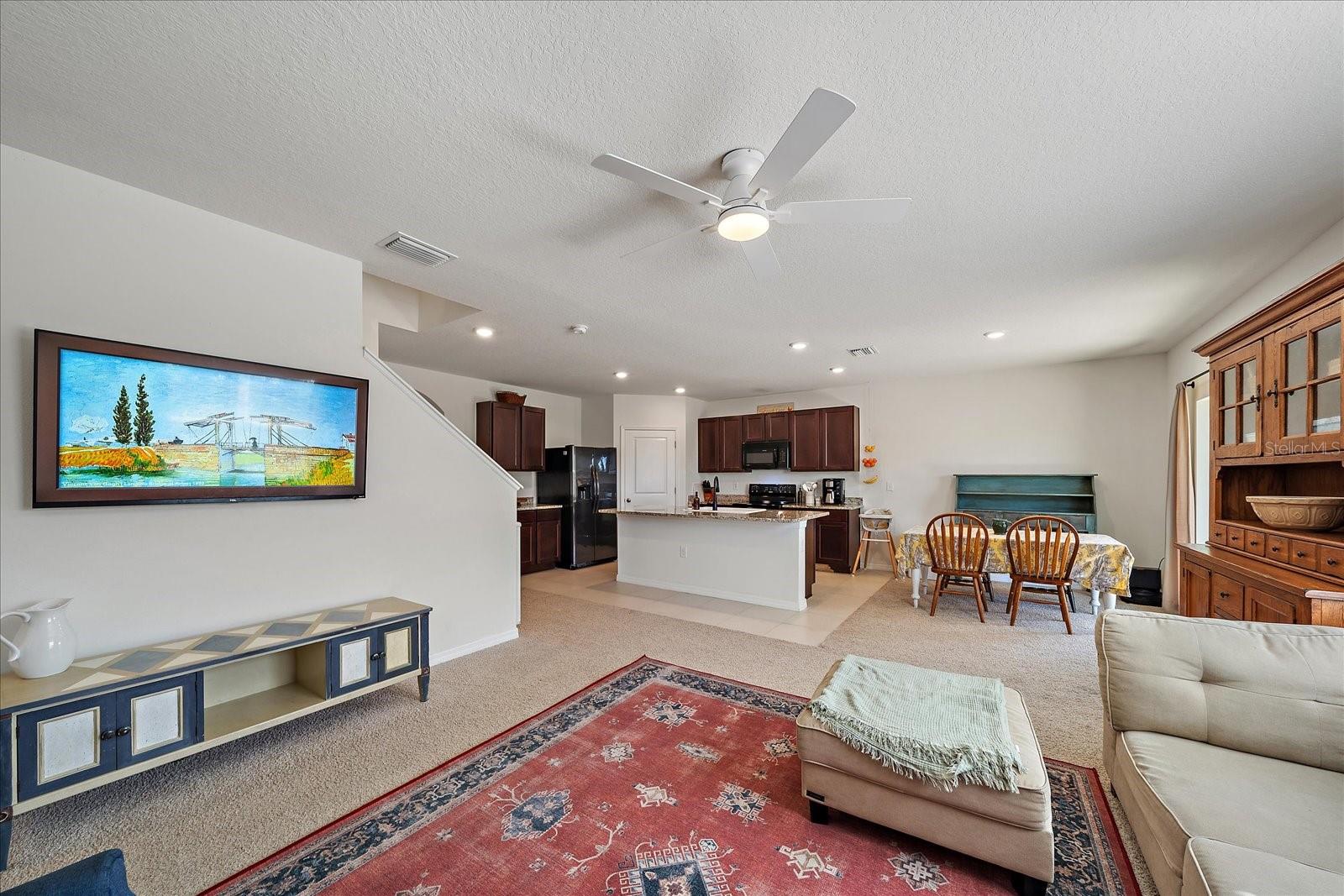2819 GREENLEAF TER