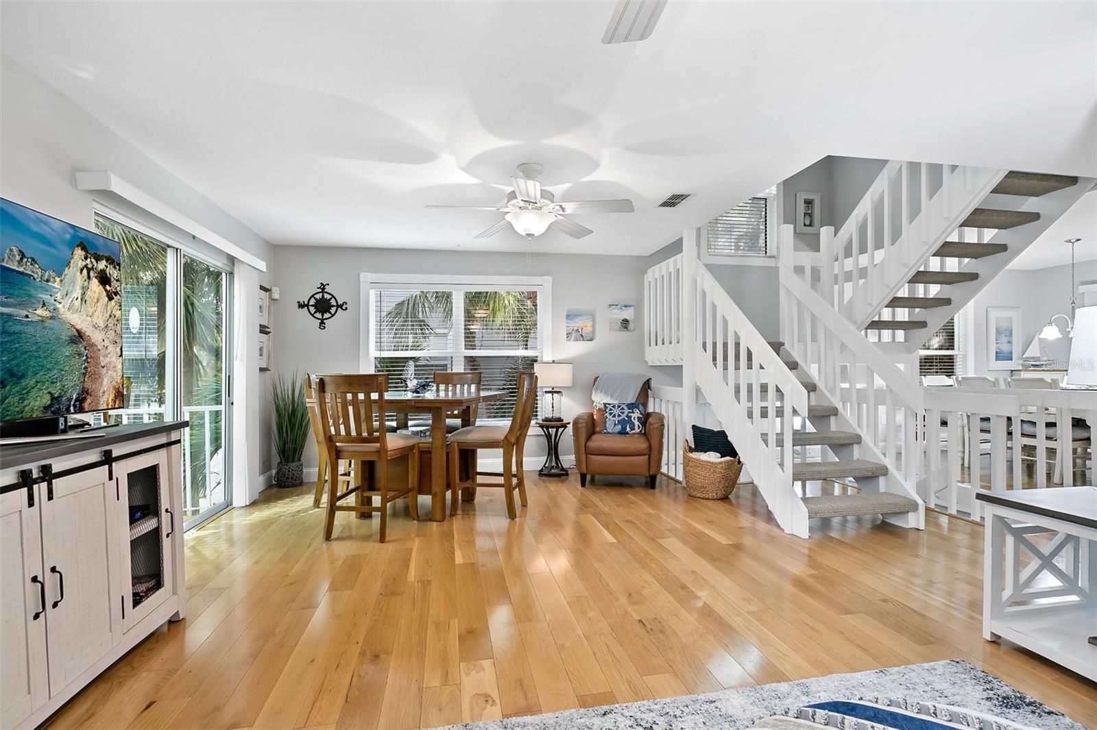 6250 HOLMES BLVD #32