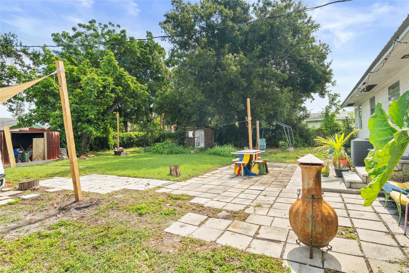 2302 8TH AVE W