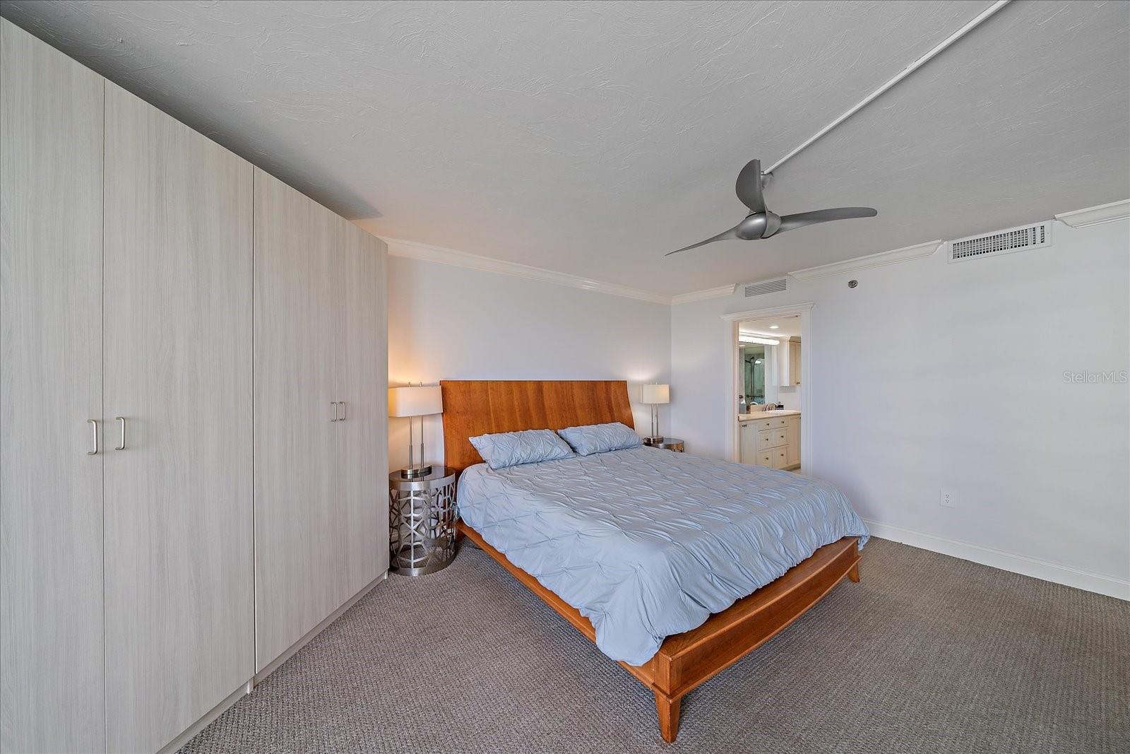 888 BLVD OF THE ARTS #1008